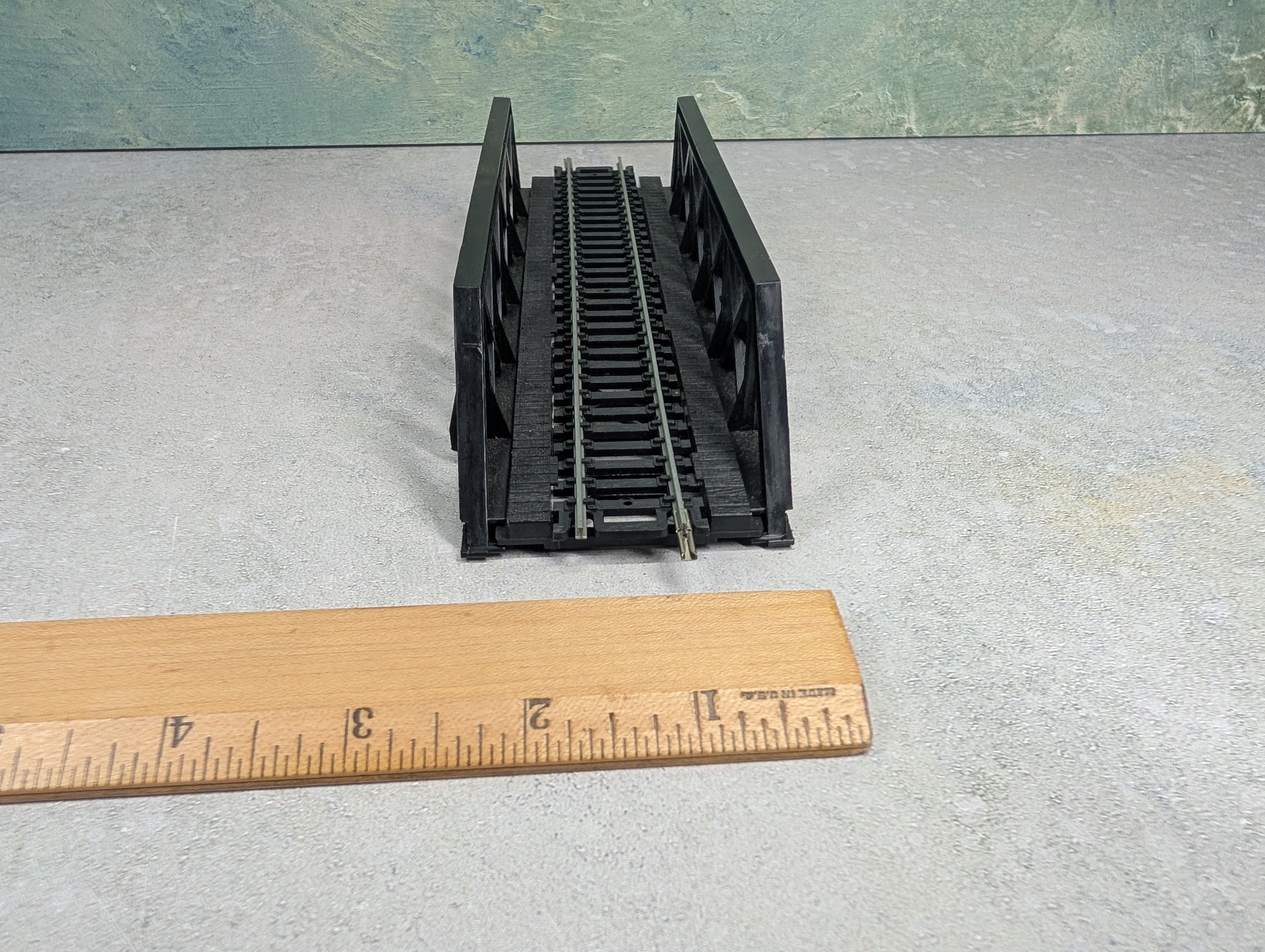 USED HO Scale Bridge with Nickel Silver Track