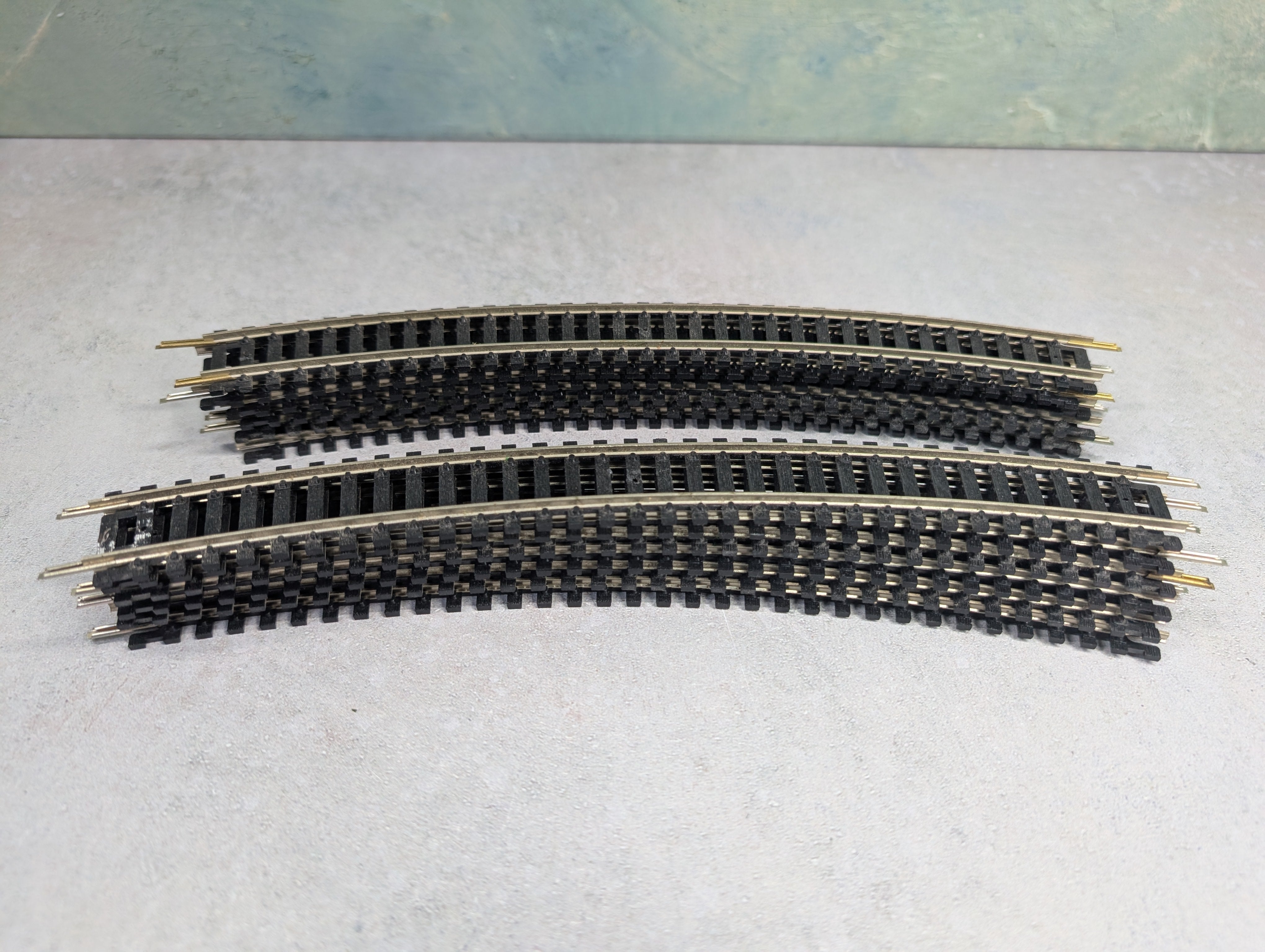 USED Atlas HO Scale 18" Curved Track Nickel Silver Code 100 (12 pcs)