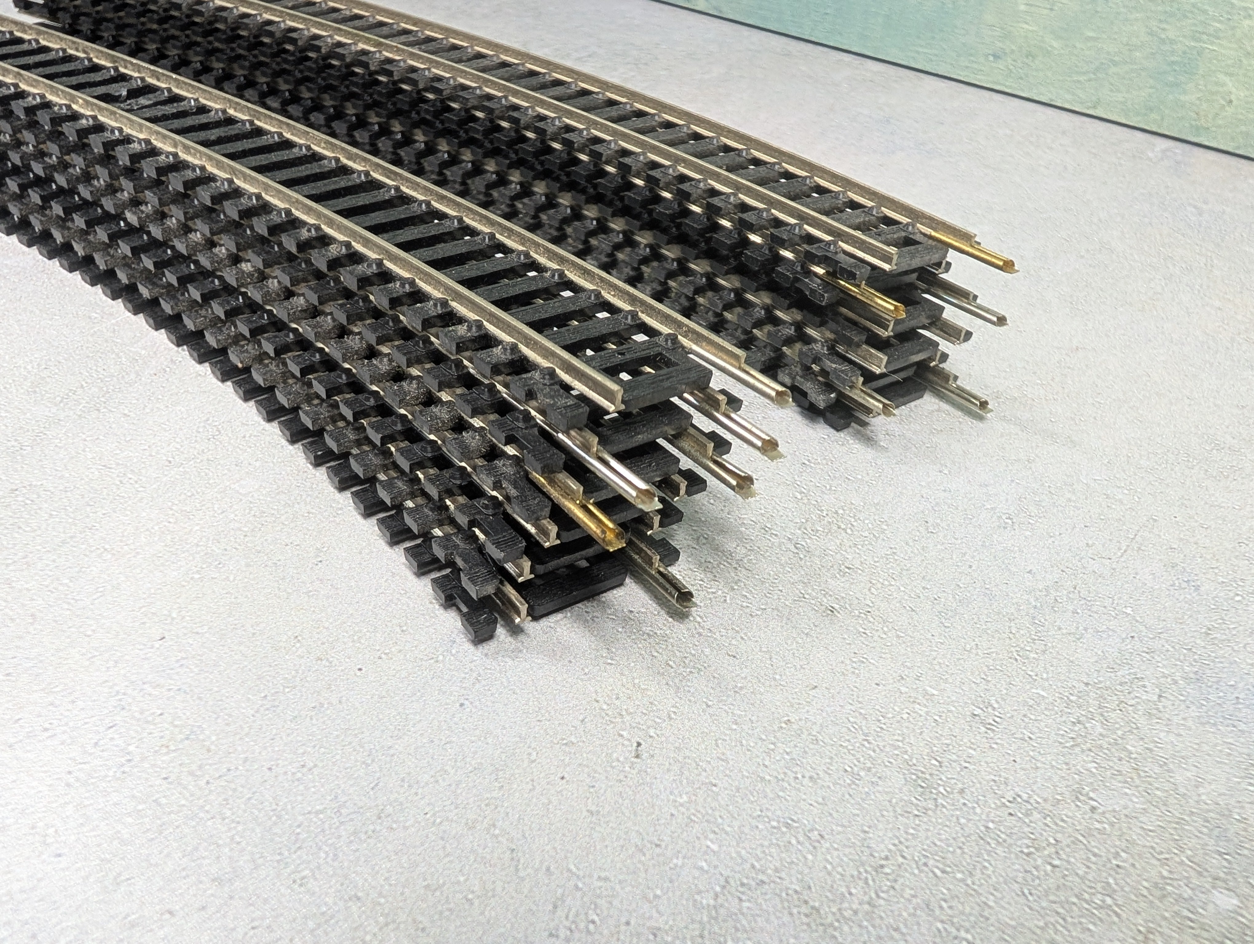 USED Atlas HO Scale 18" Curved Track Nickel Silver Code 100 (12 pcs)