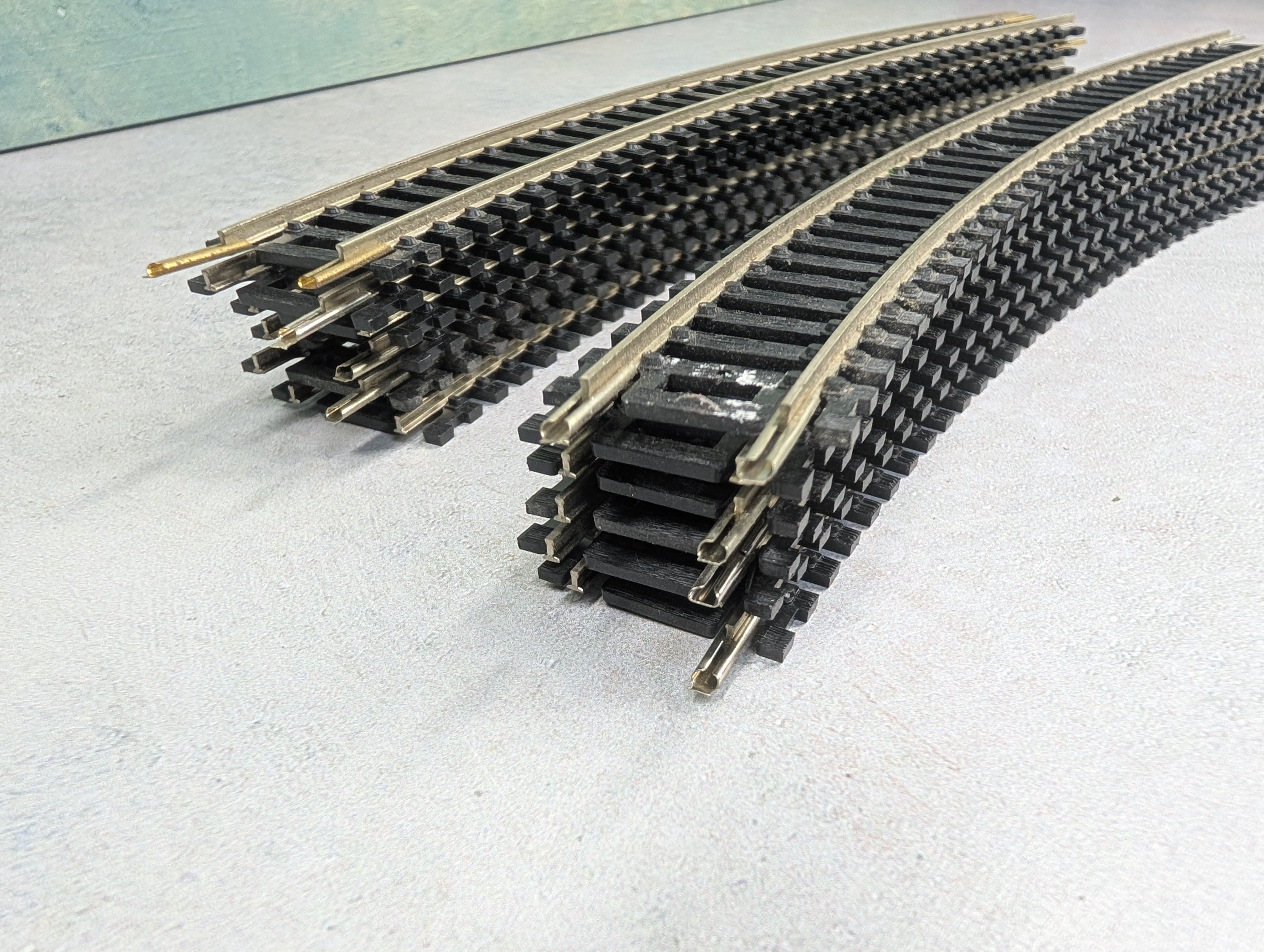 USED Atlas HO Scale 18" Curved Track Nickel Silver Code 100 (12 pcs)