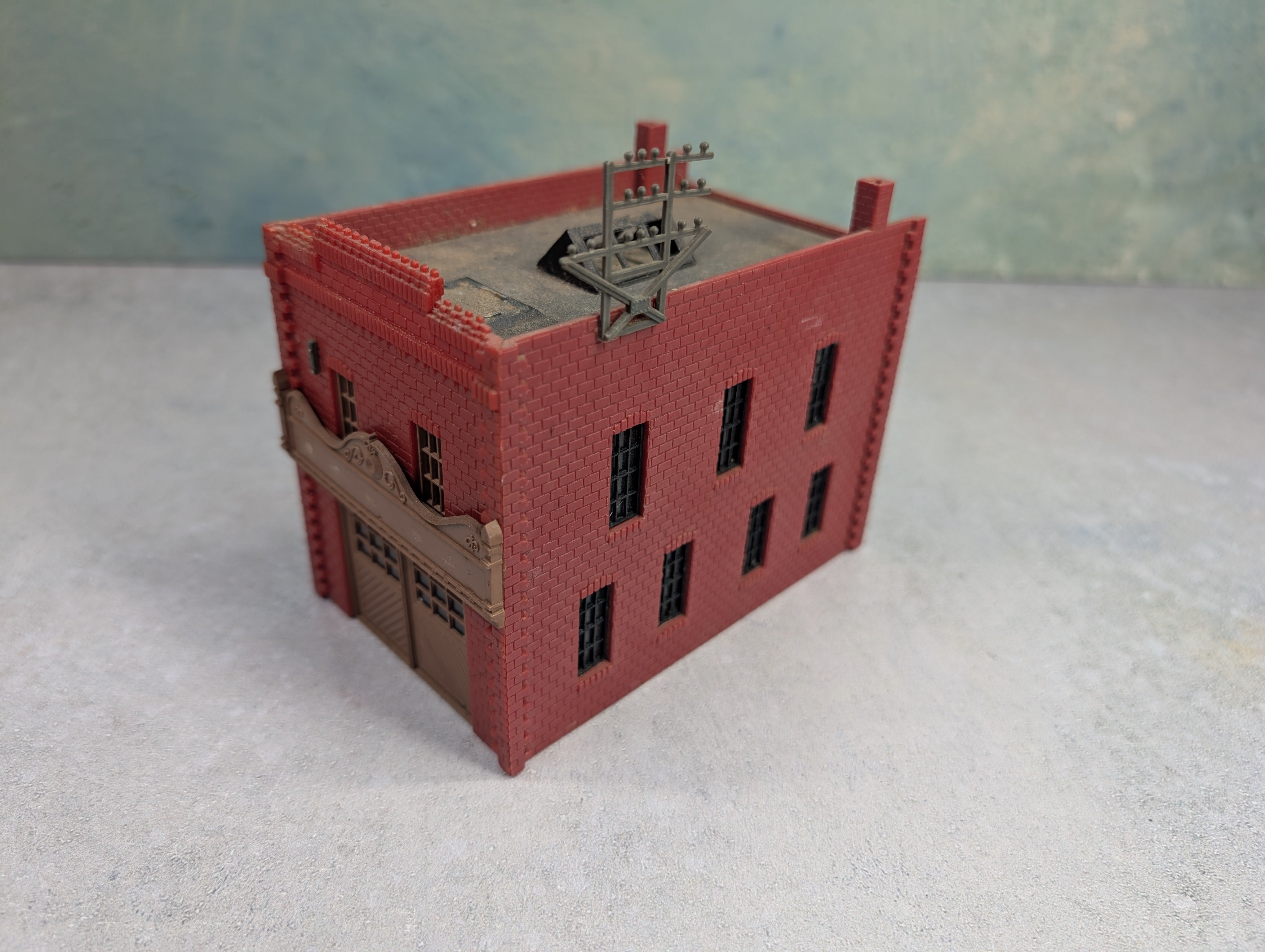 USED HO Scale Brick Warehouse