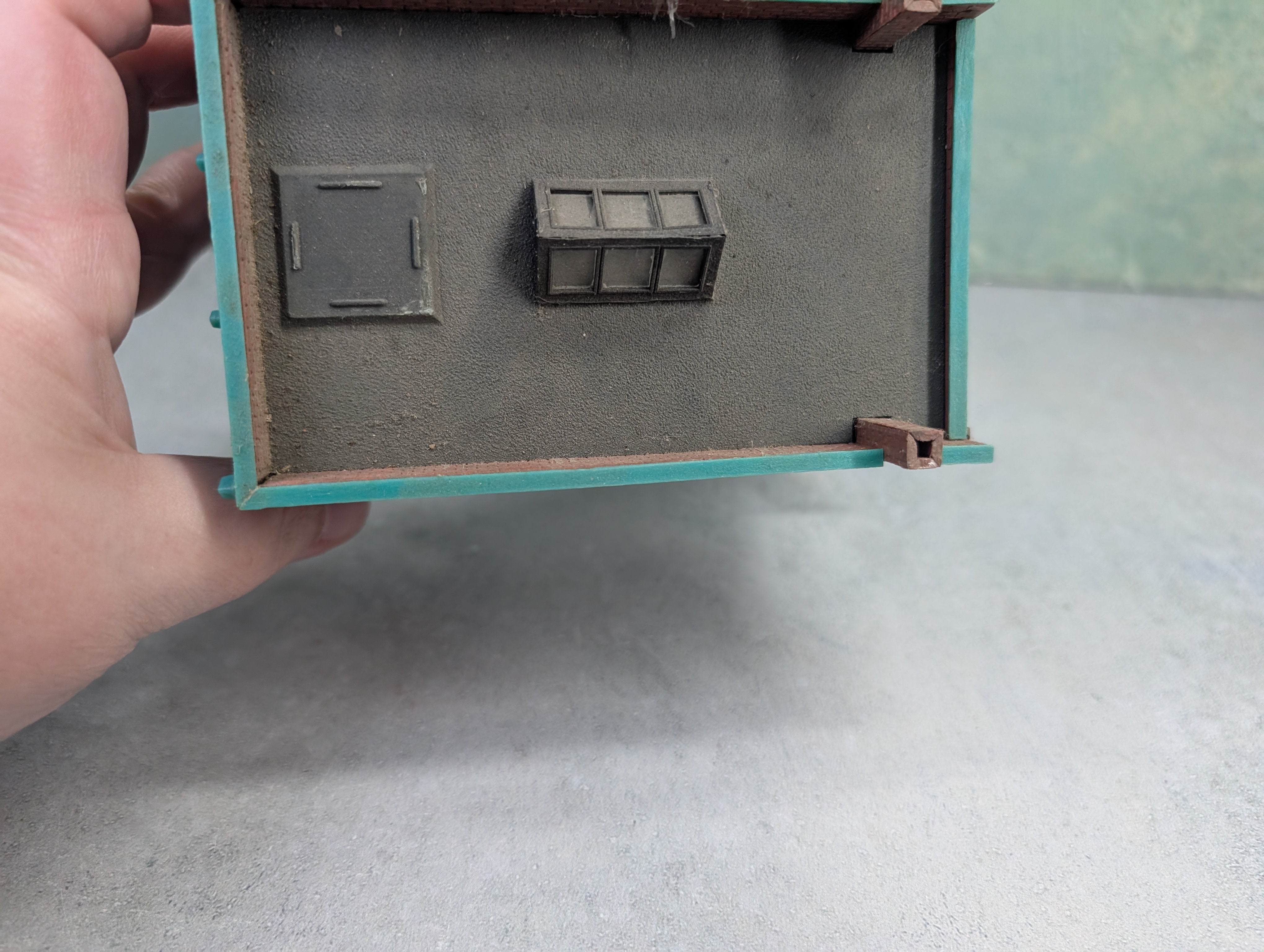 USED HO Scale Brick Drug Store, Vanderbeck Druge Store