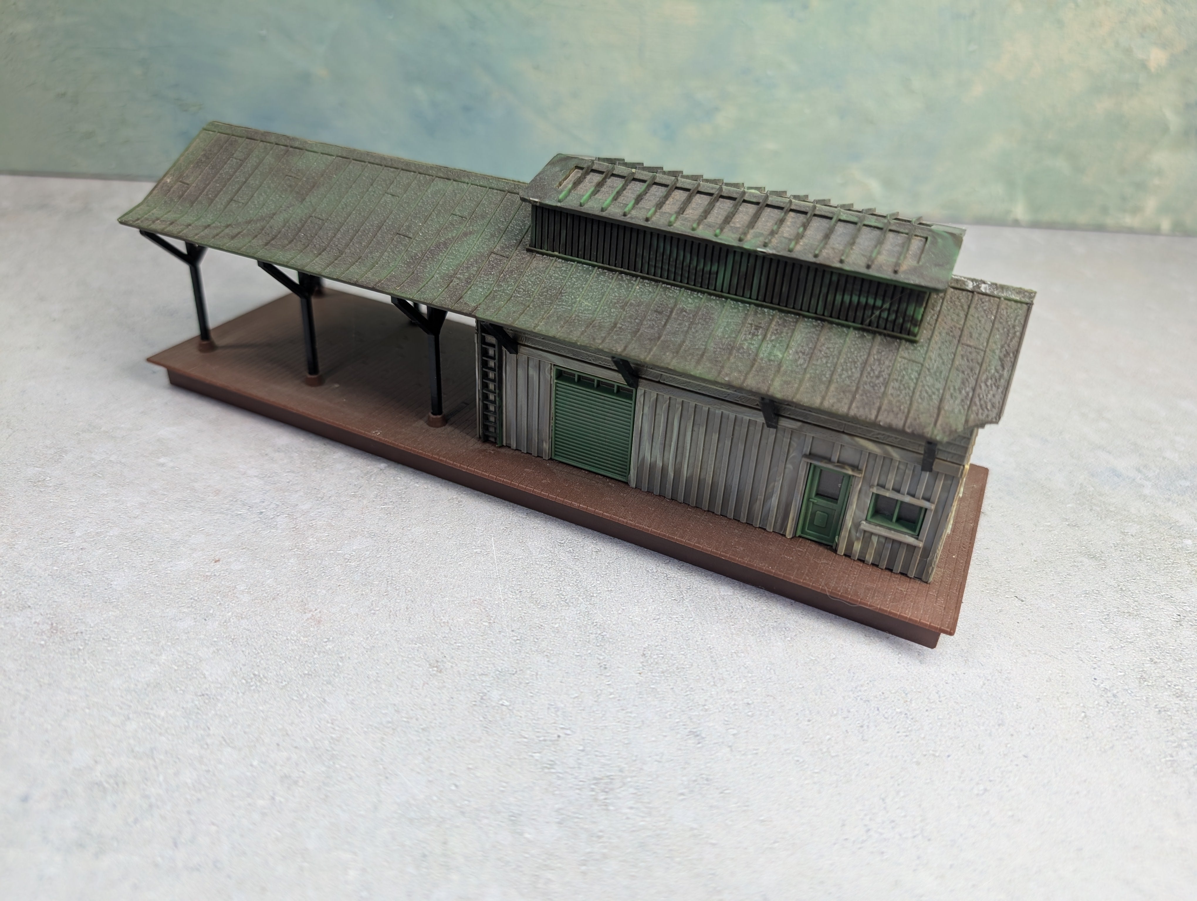 USED Heljan HO Scale Freight Station