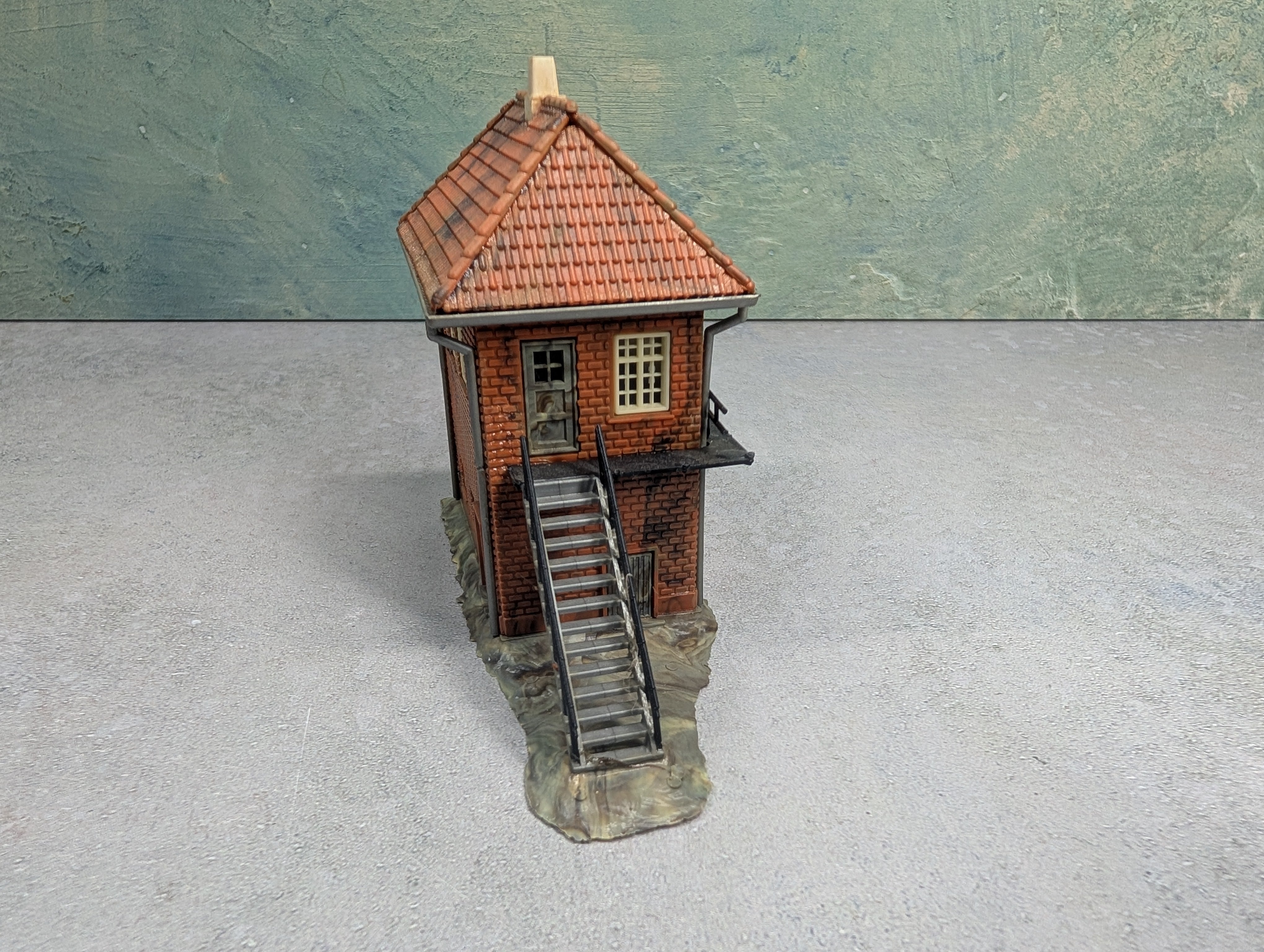 USED Heljan HO Scale Switch Tower