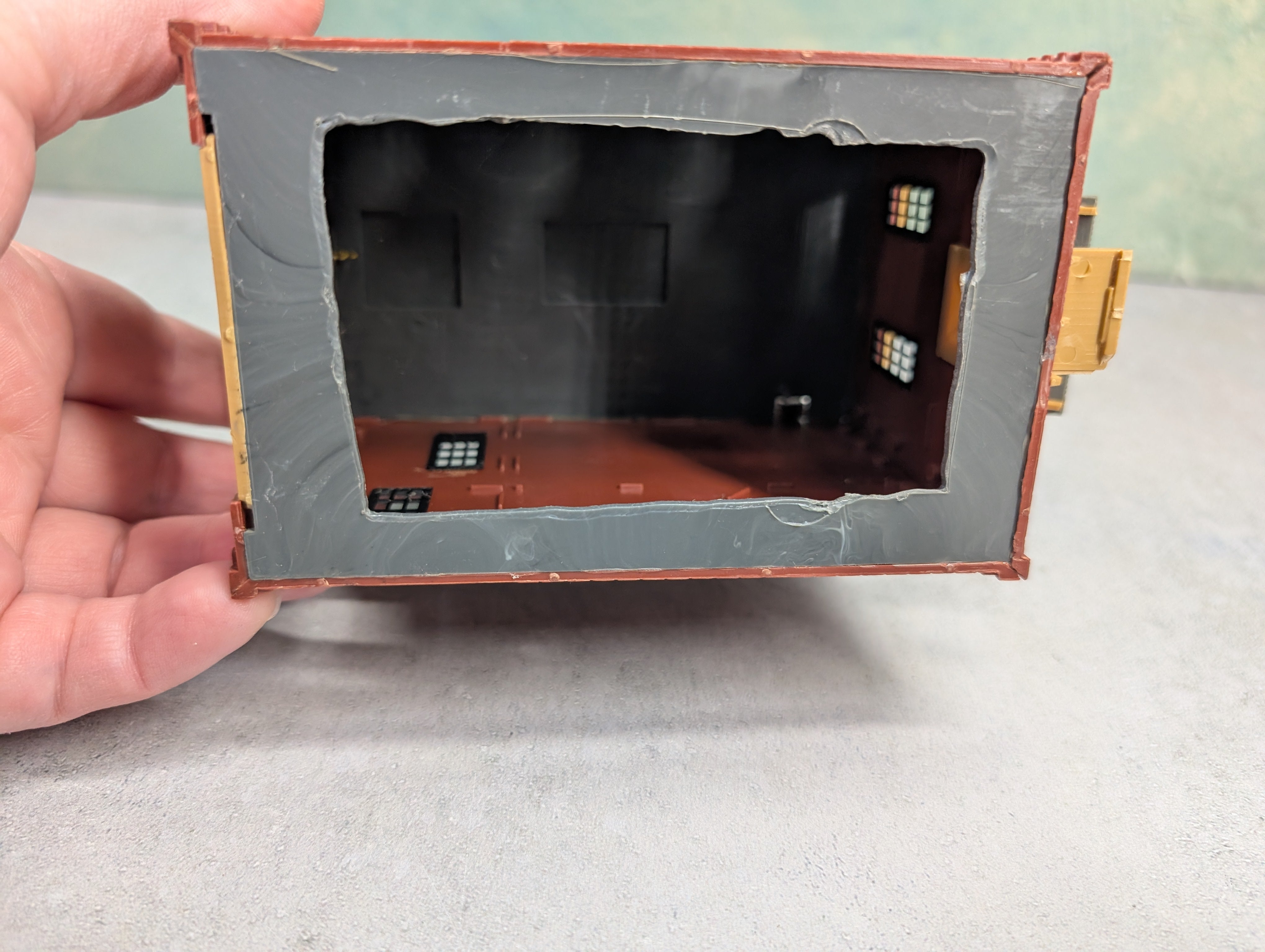 USED HO Scale Brick Warehouse