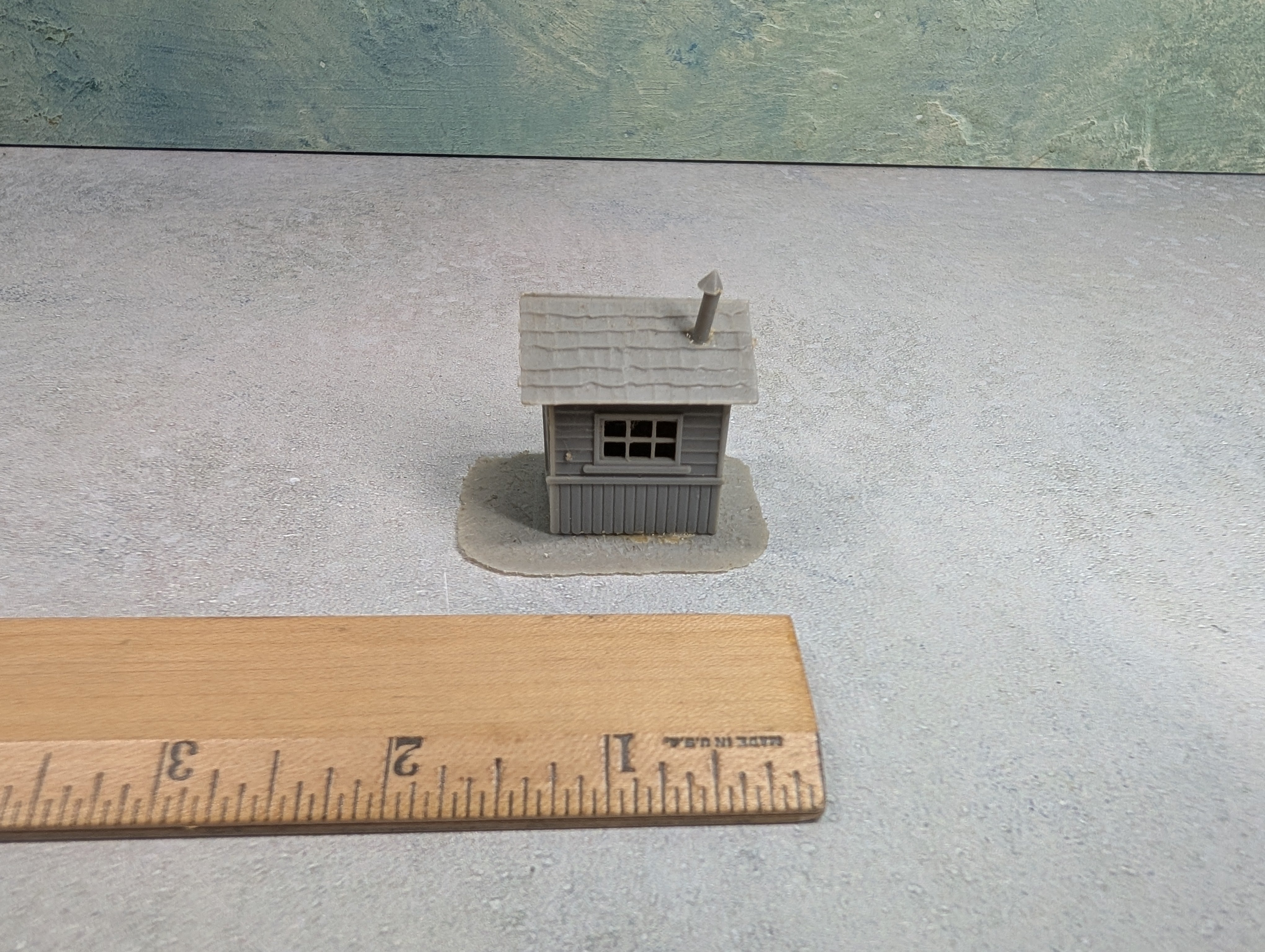 USED HO Scale Gray Shack