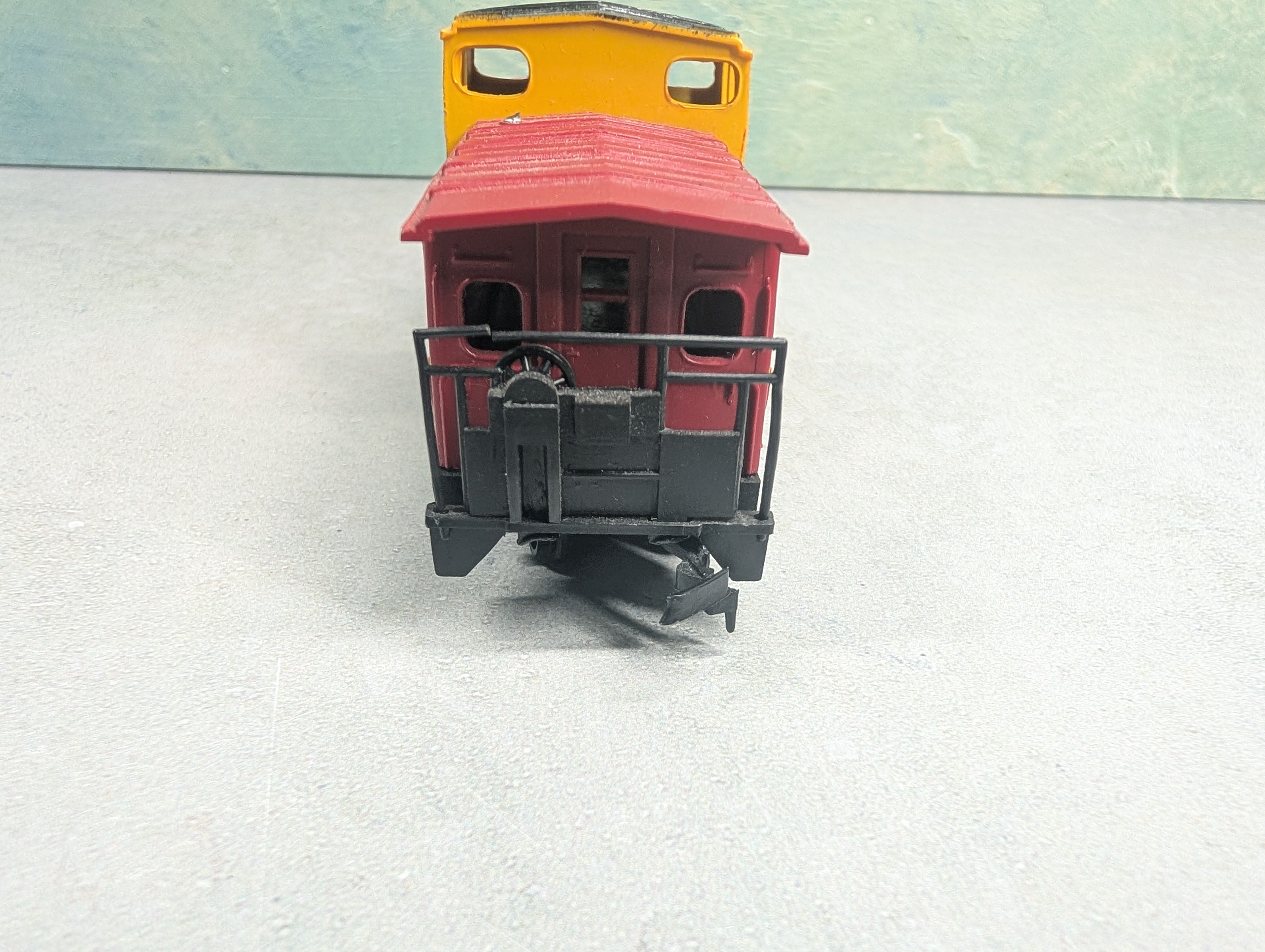 USED Bachmann HO Scale Caboose Santa Fe ATSF #999628 Red