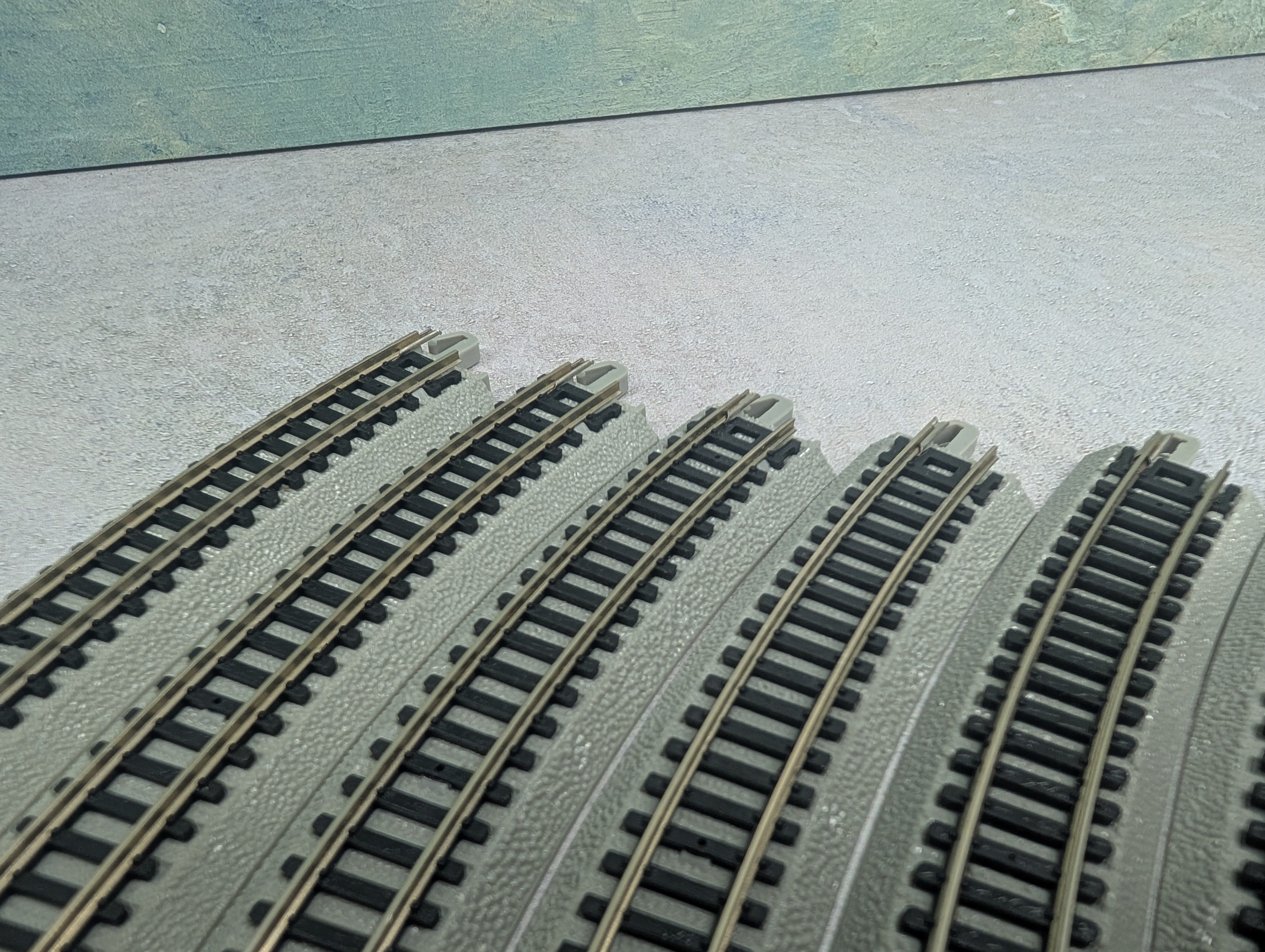 USED Bachmann N Scale Lot of 11 1/4" Radius Curve Track (8 pcs)