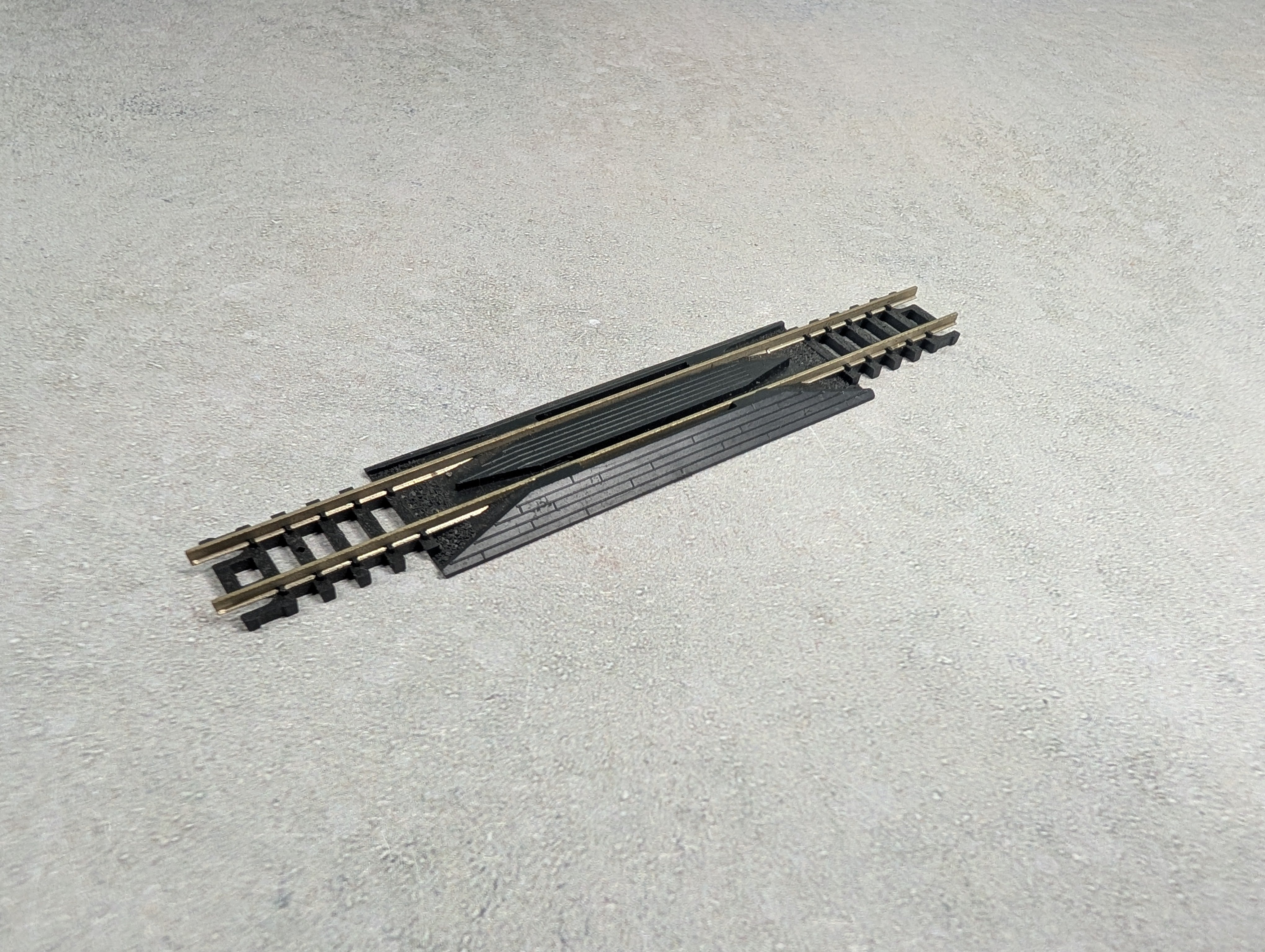 USED Atlas 2532 N Scale 5" Rerailer Code 80 Track