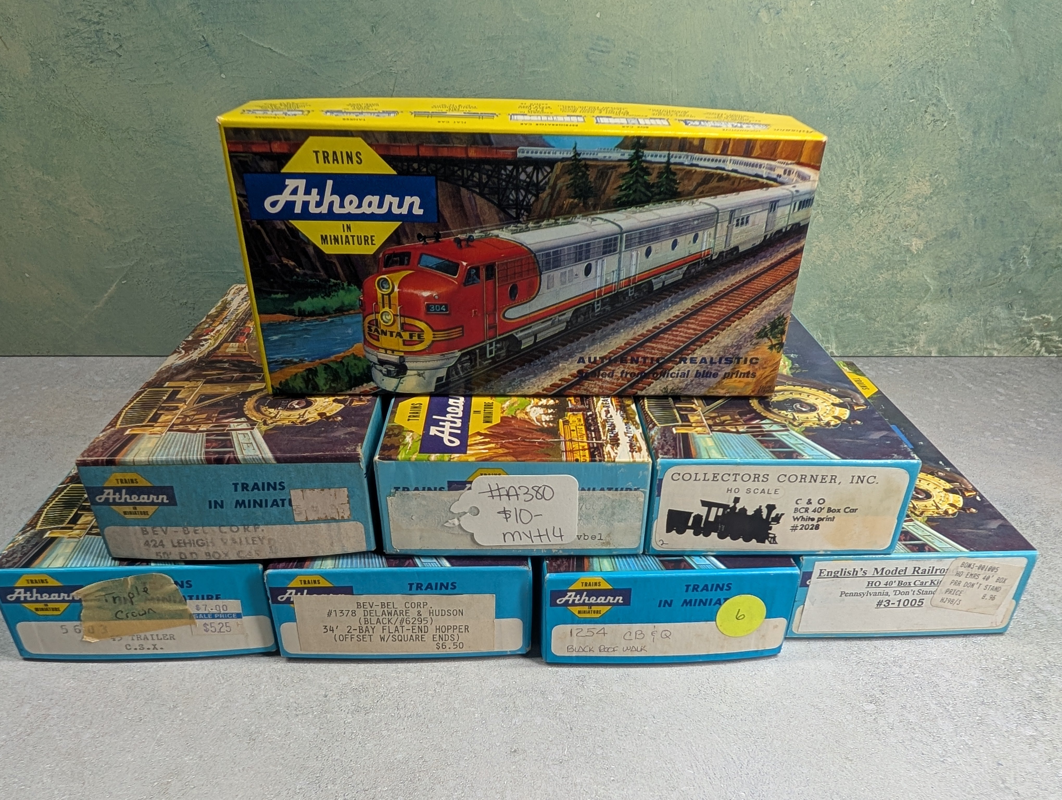 USED Athearn HO Scale Empty Boxes For Storage (8 pcs)