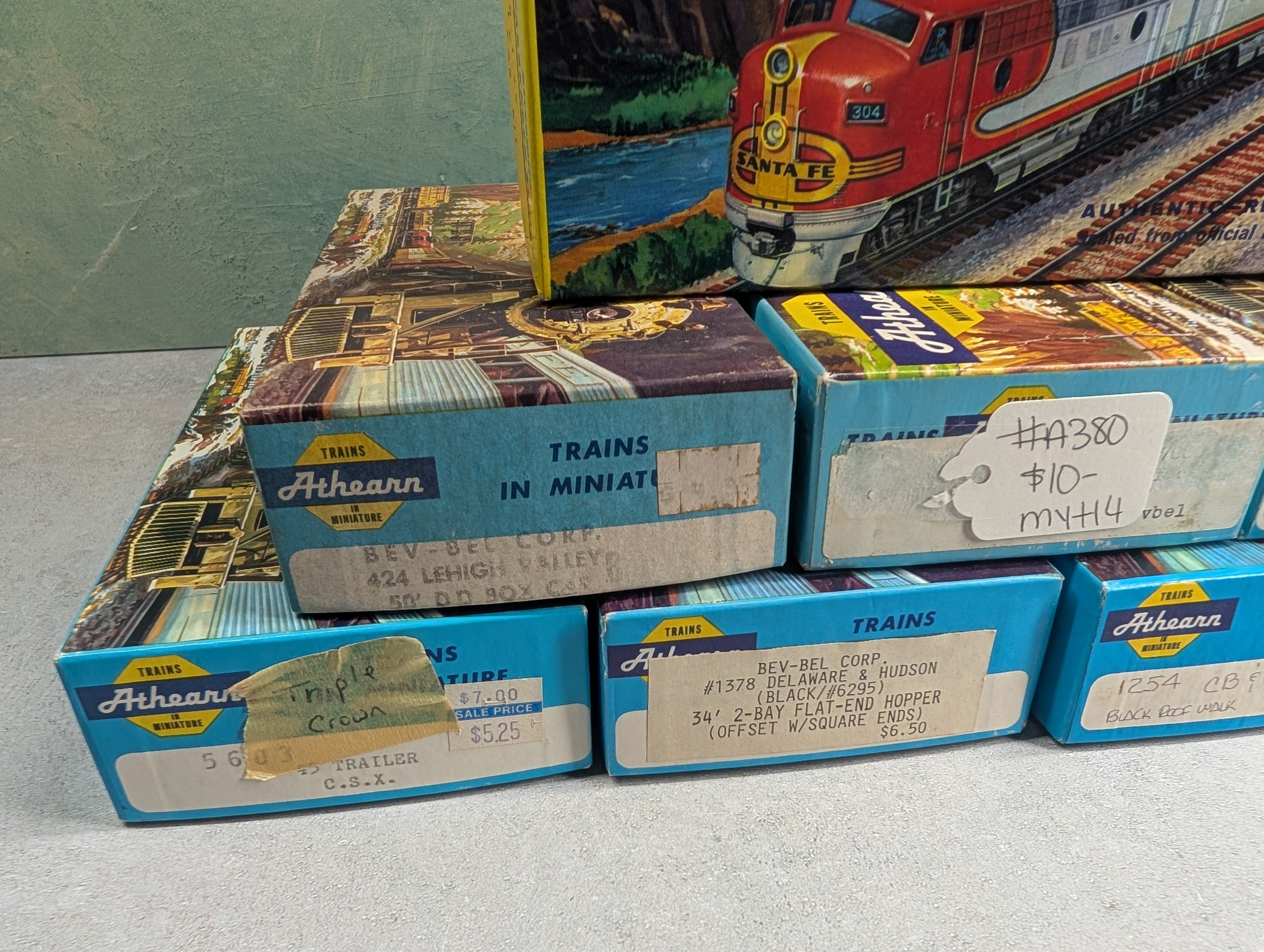 USED Athearn HO Scale Empty Boxes For Storage (8 pcs)