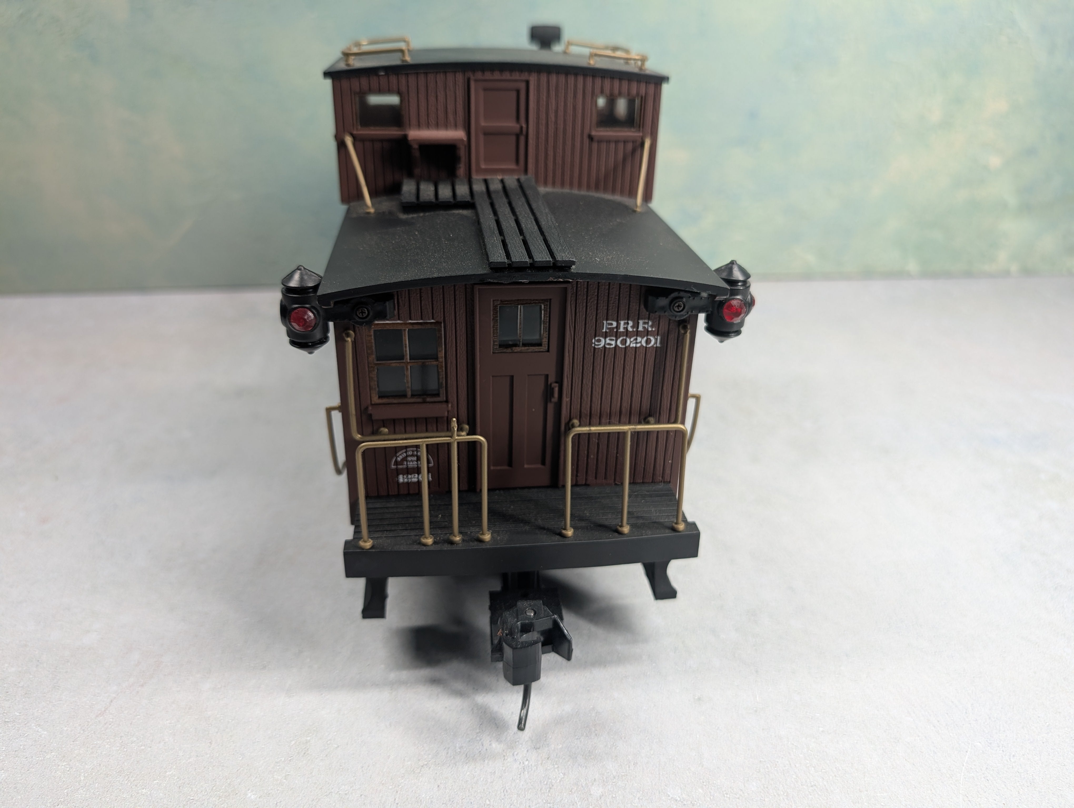 USED Aristo-Craft G Scale Wooden Caboose Pennsylvania #980201 Altoona Shops