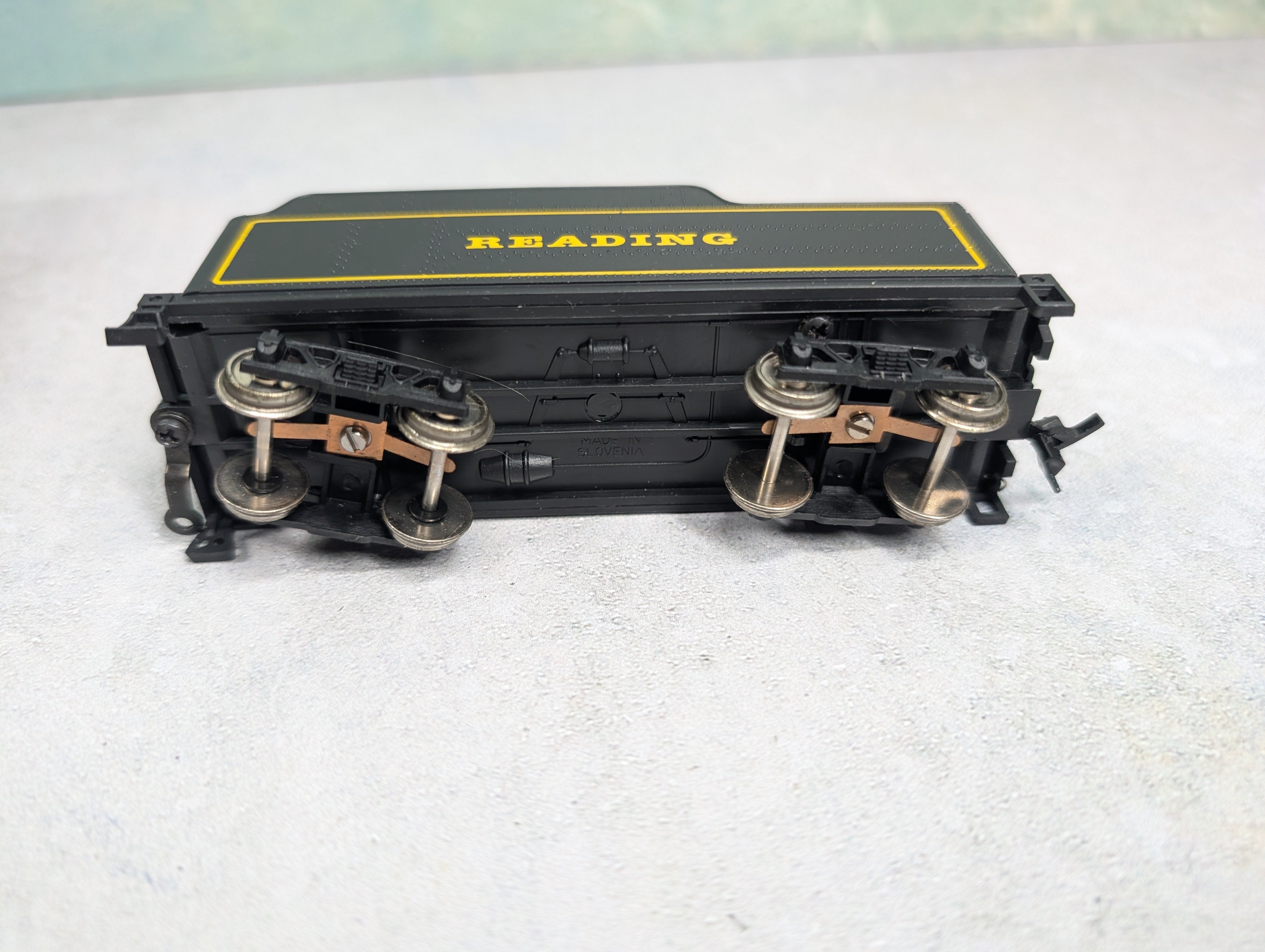 USED IHC M9814 HO Scale 2-8-2 Mikado Steam Locomotive Reading #1733 Runs Great DC