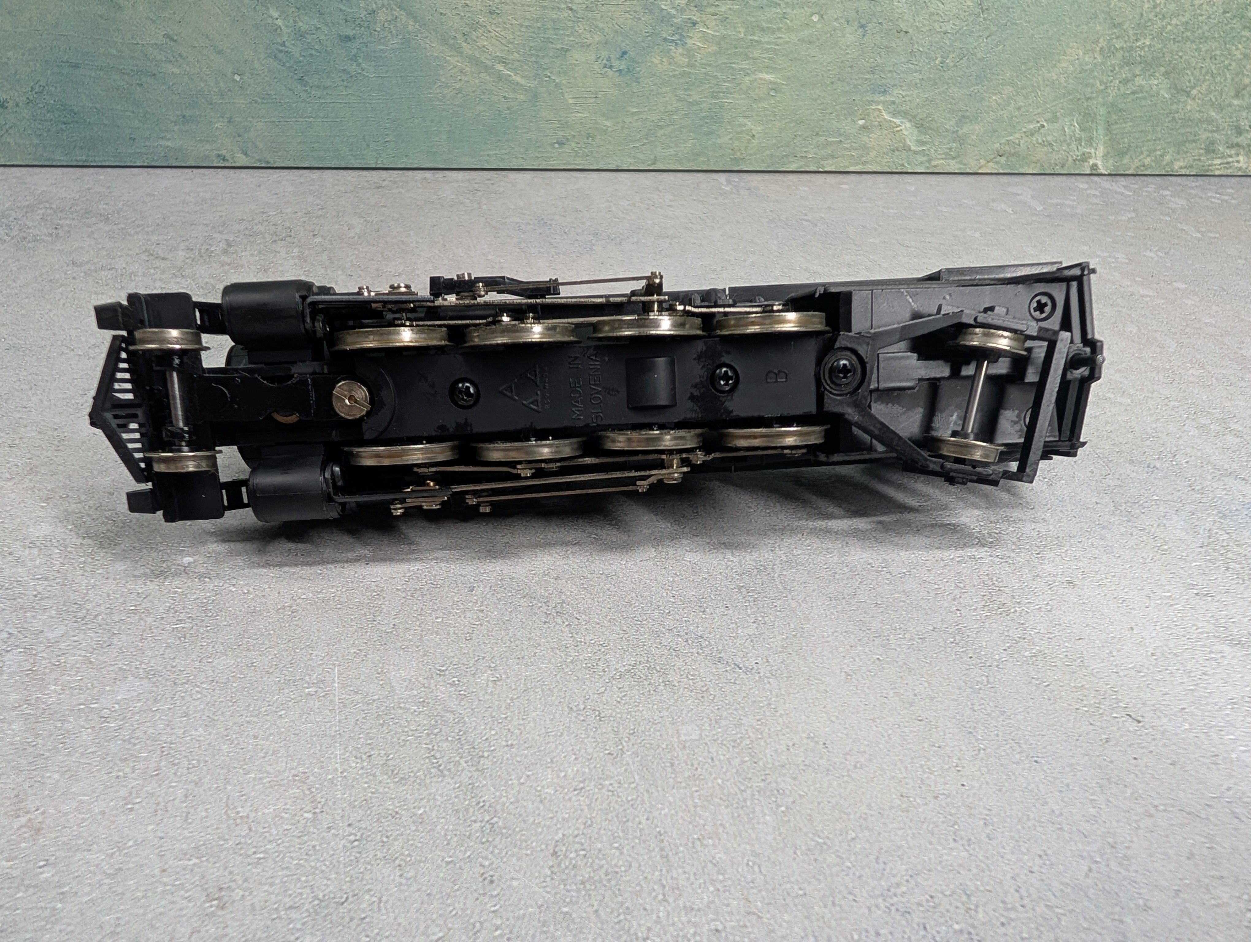 USED IHC M9814 HO Scale 2-8-2 Mikado Steam Locomotive Reading #1733 Runs Great DC