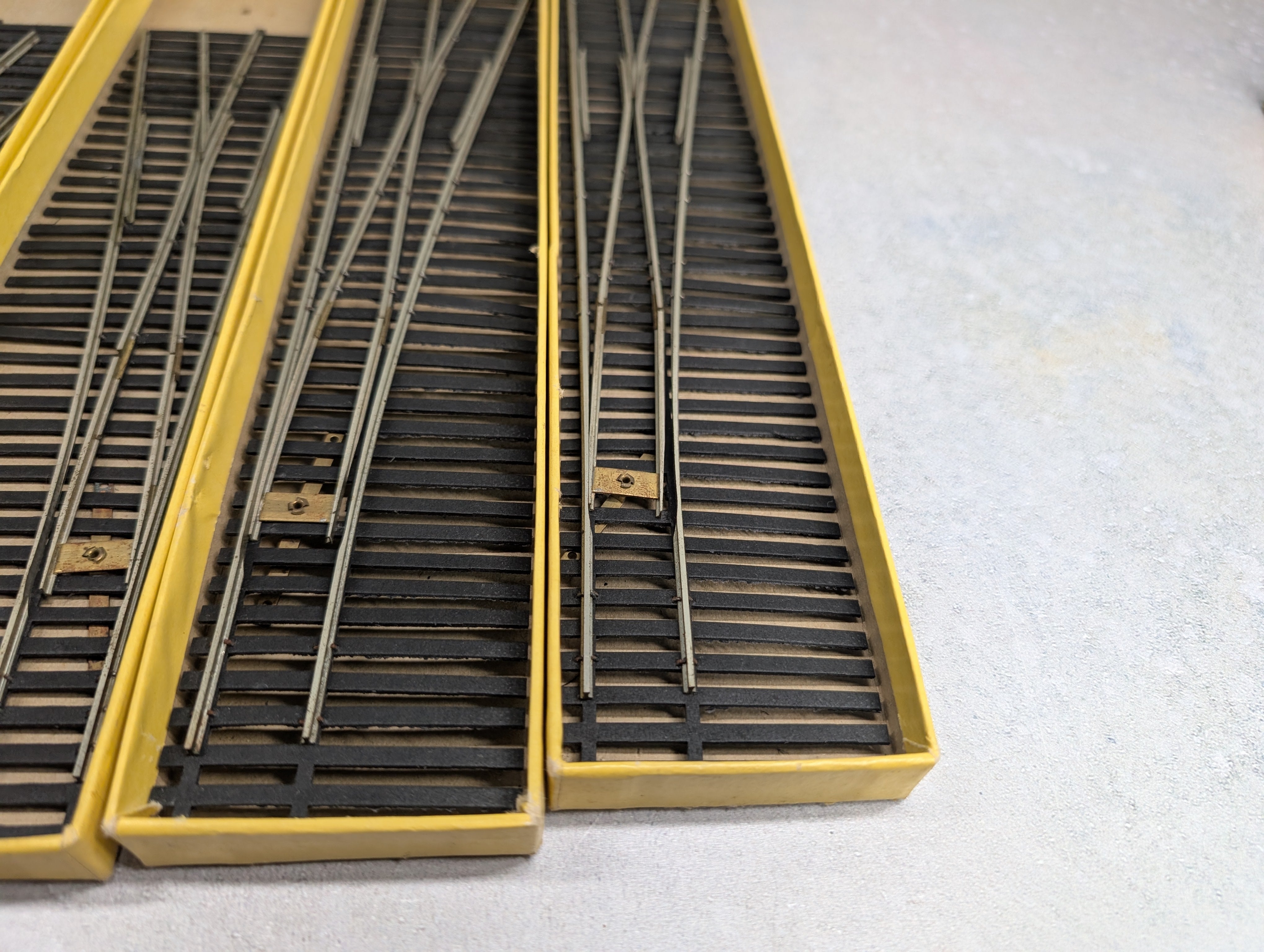 USED Bob Peare HO Scale Lot of No 6 & No 4 Switches Vintage (4 pcs)