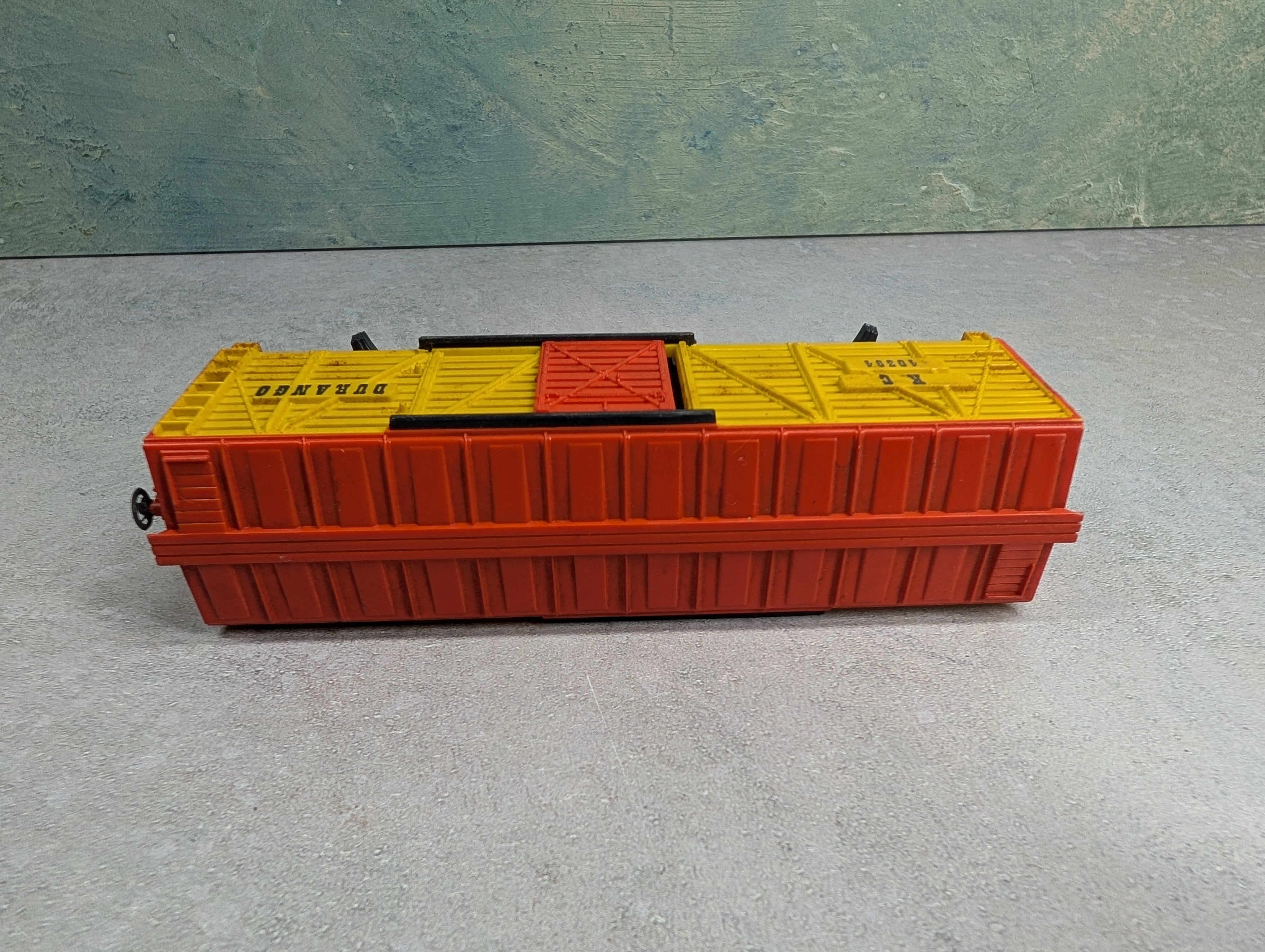 USED Tyco HO Scale Stock Cattle Car Durango KC #40394