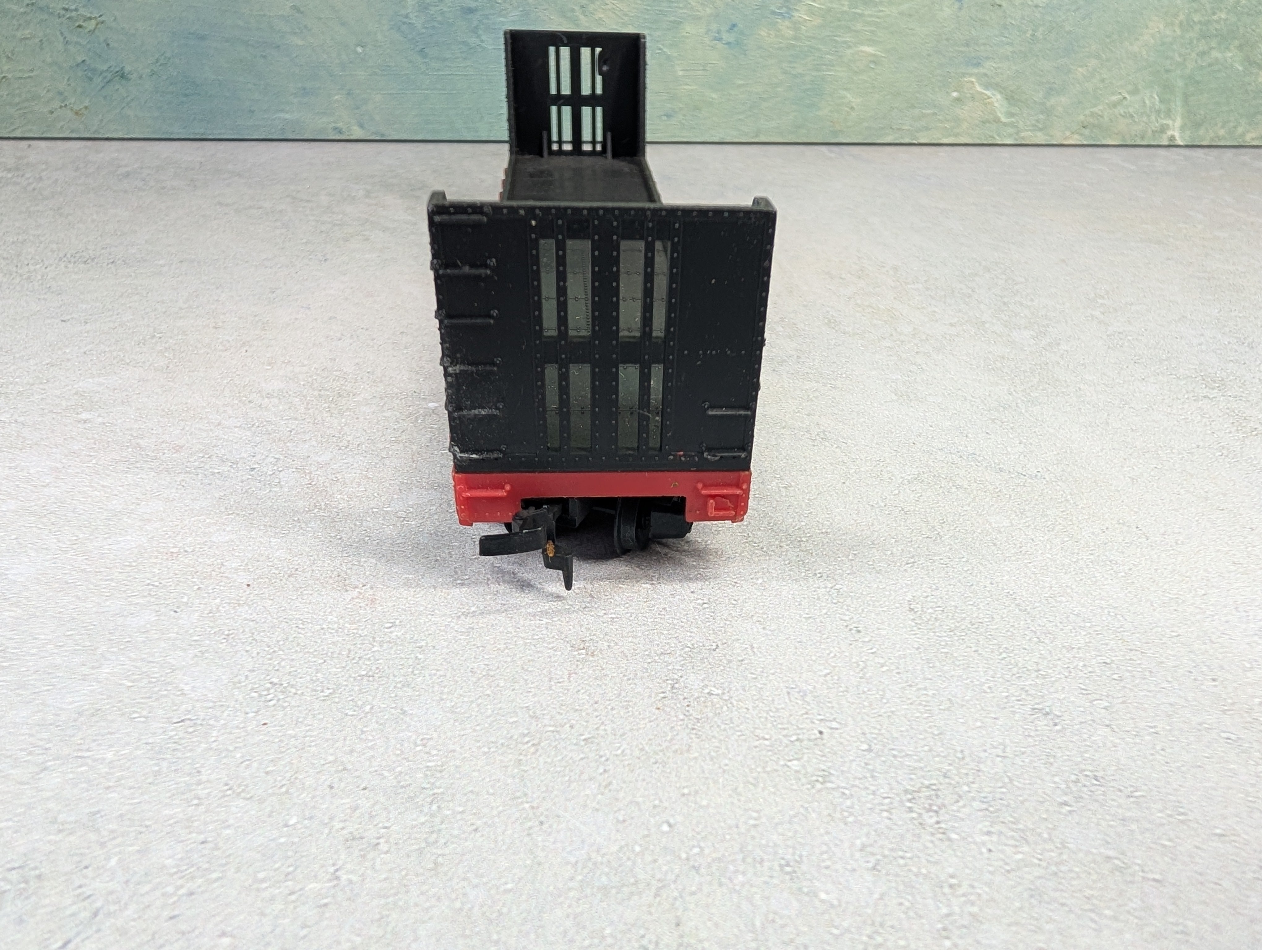 USED Mantua HO Scale Bulkhead Flat Car Southern #4365