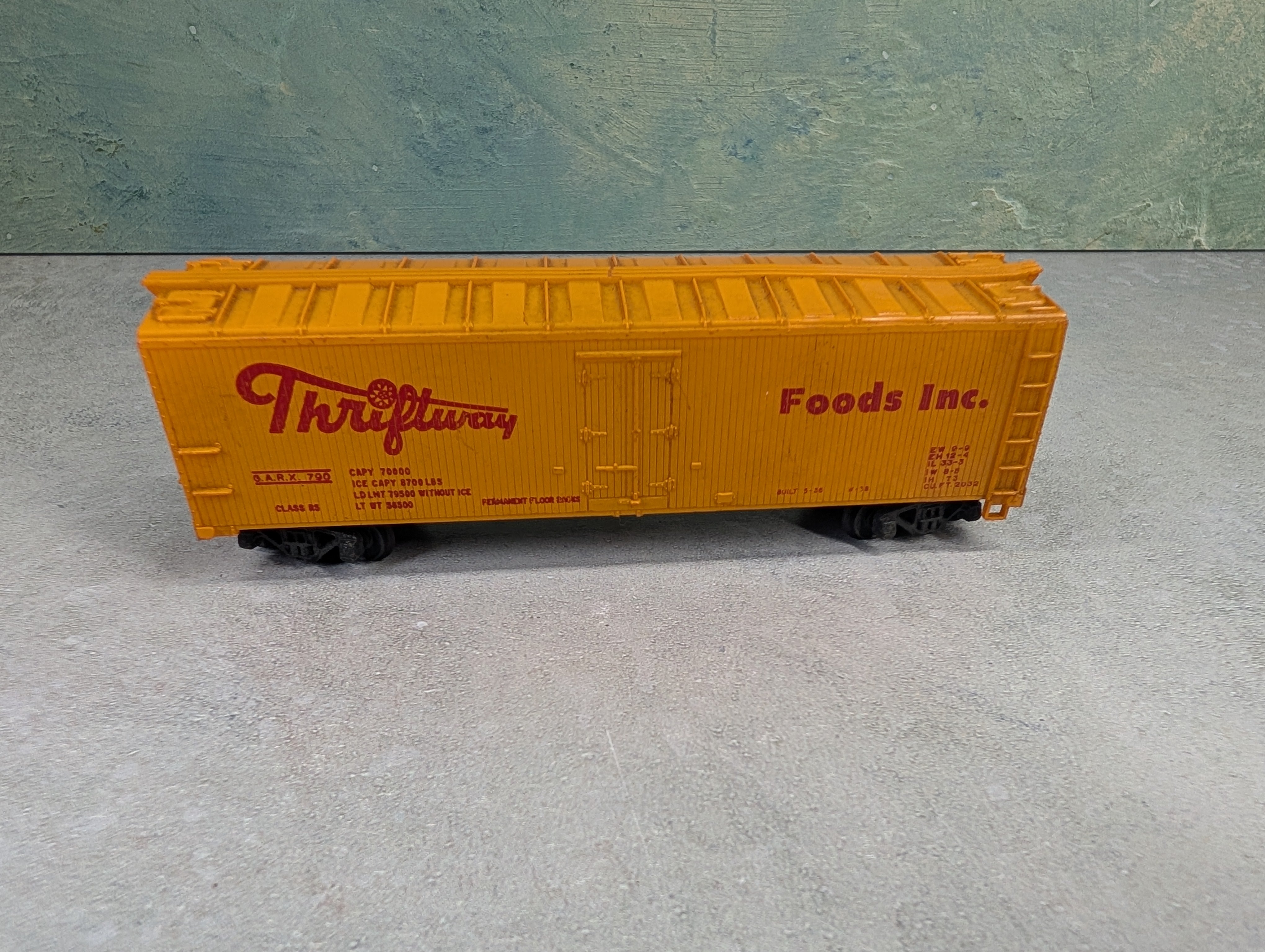 USED Mantua HO Scale Wooden Box Car, Rare Vintage Thriftway Foods Inc GARX #790