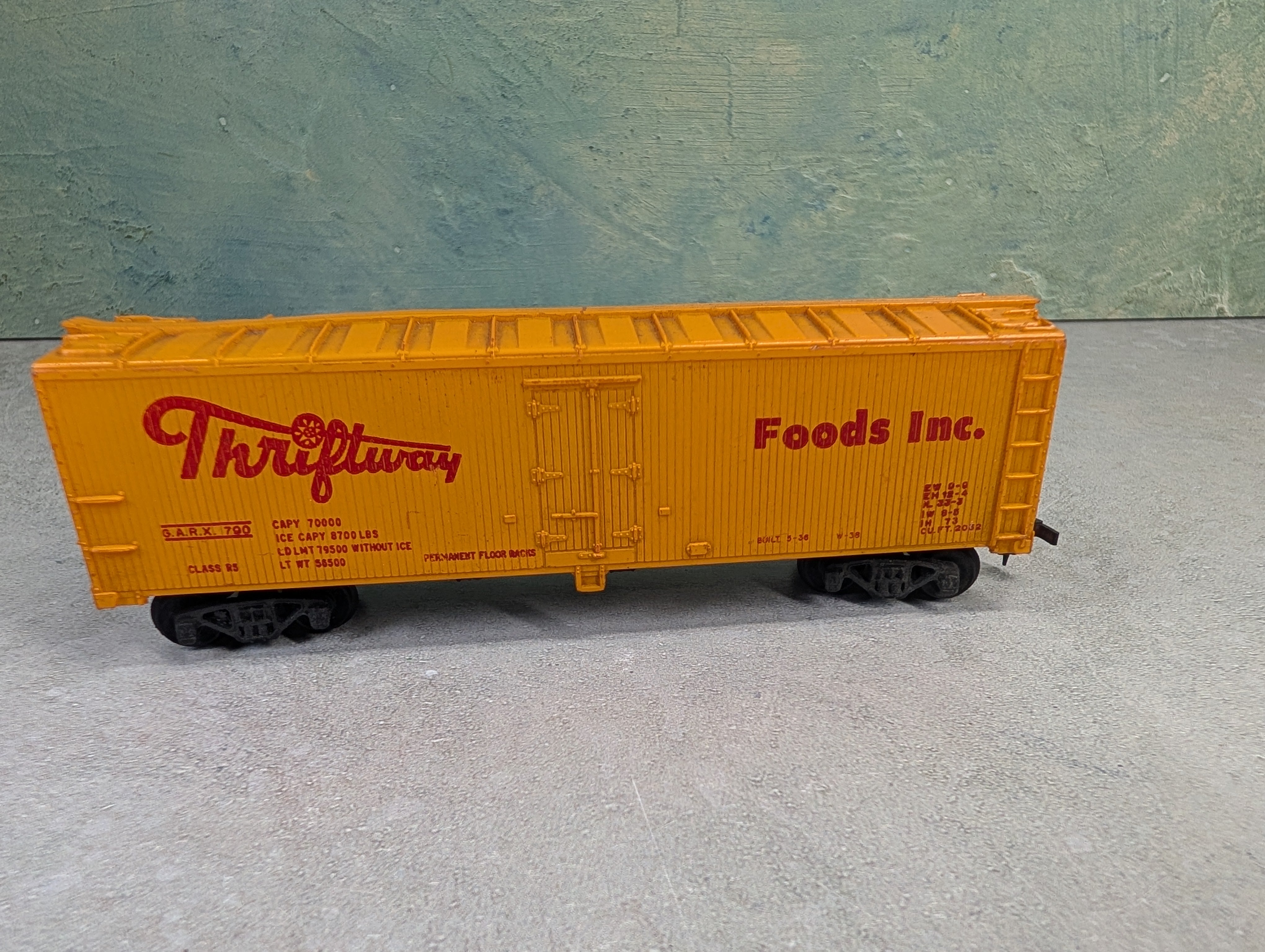 USED Mantua HO Scale Wooden Box Car, Rare Vintage Thriftway Foods Inc GARX #790