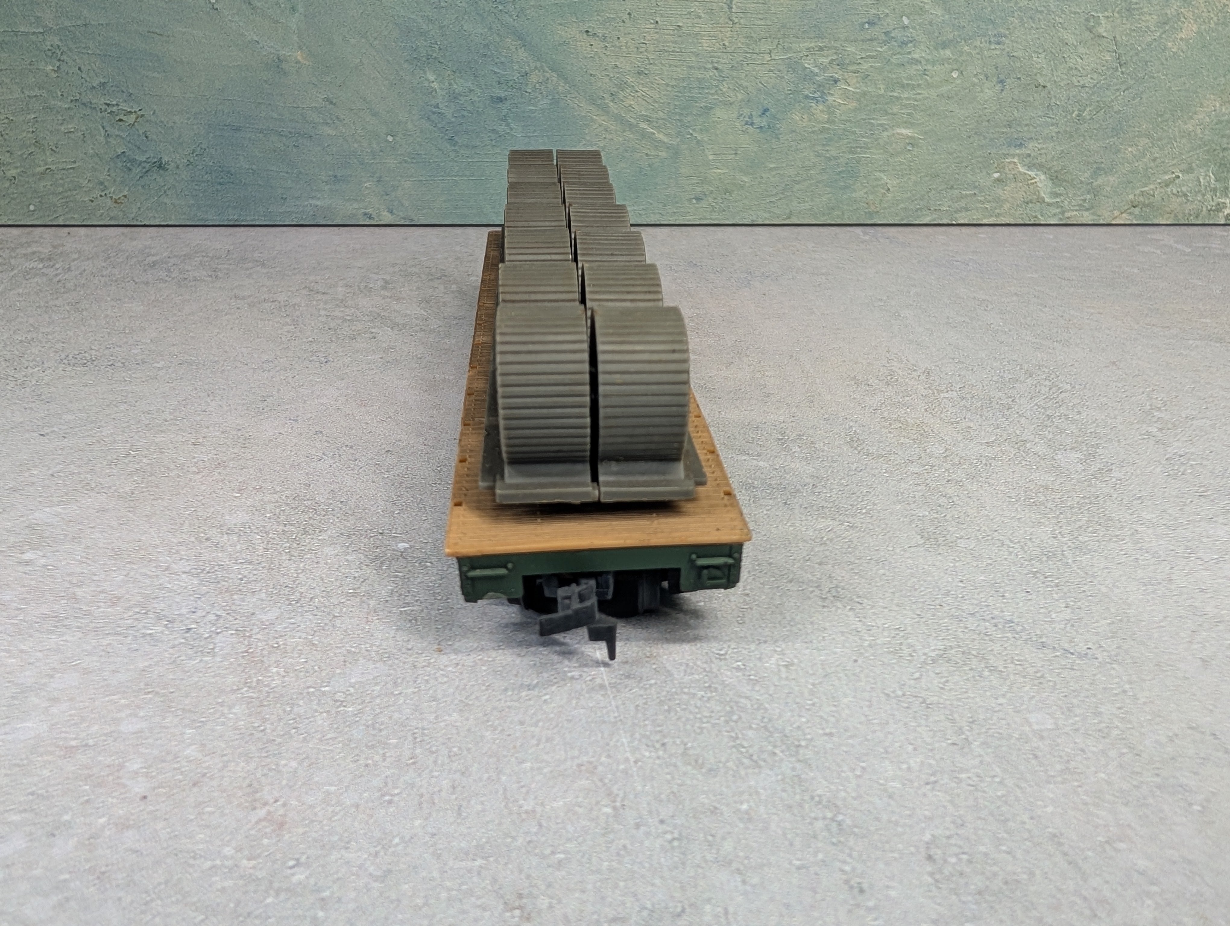 USED Mantua HO Scale Flat Car w/ Load Great Northern #42762