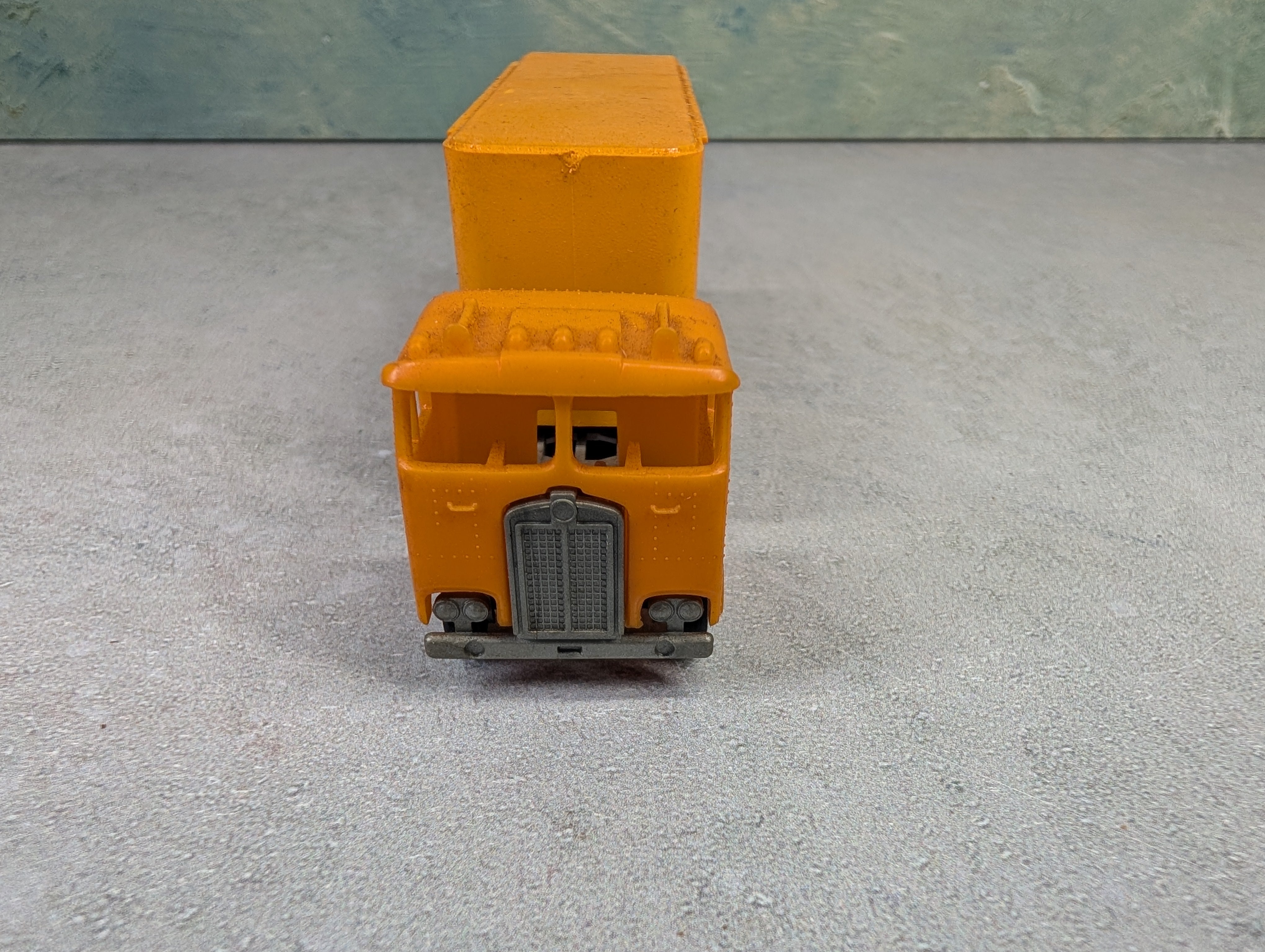 USED Tyco HO Scale Truck & Piggy Back Trailer Union Pacific