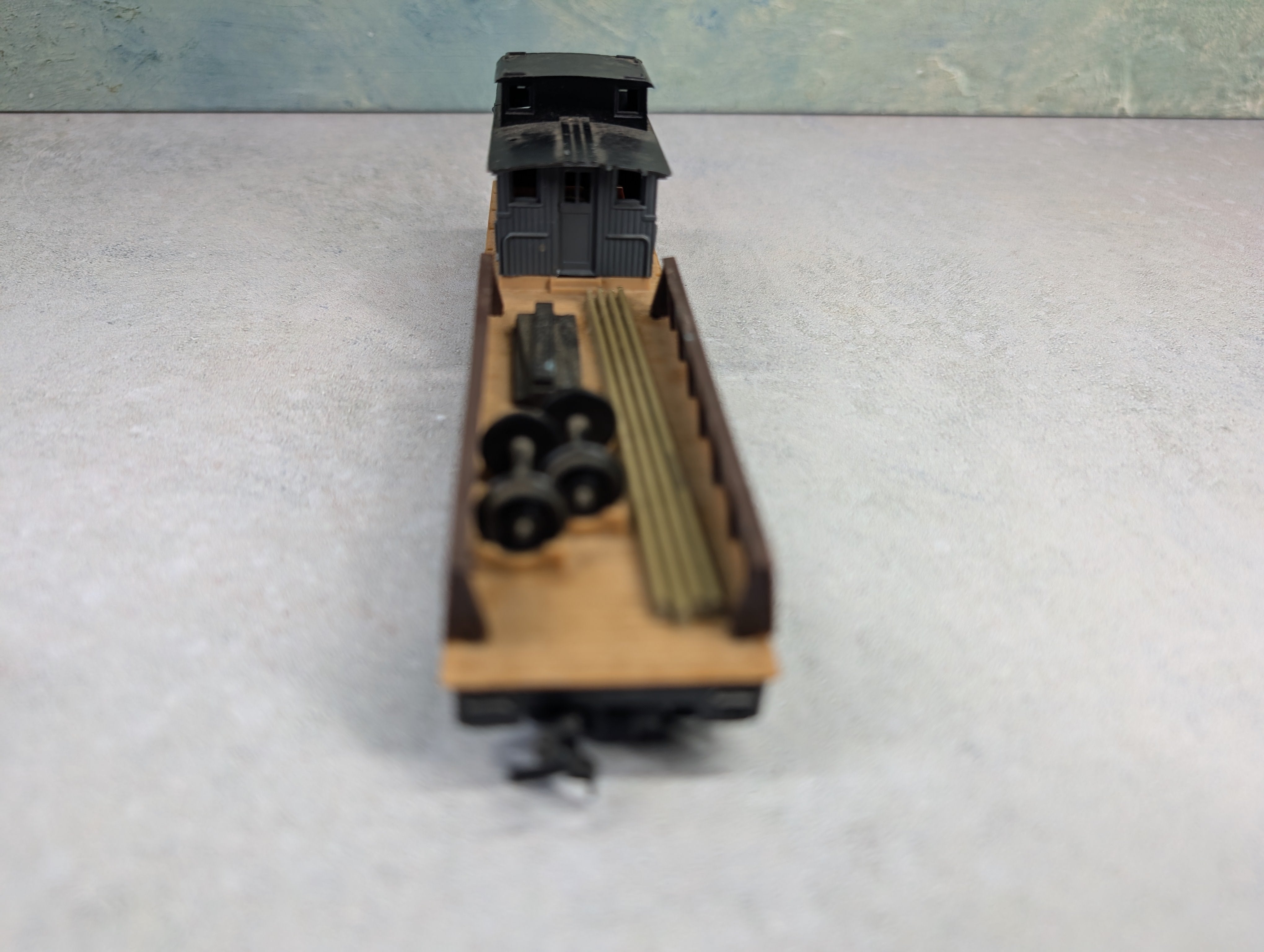 USED Mantua HO Scale Maintenance Caboose Santa Fe #932