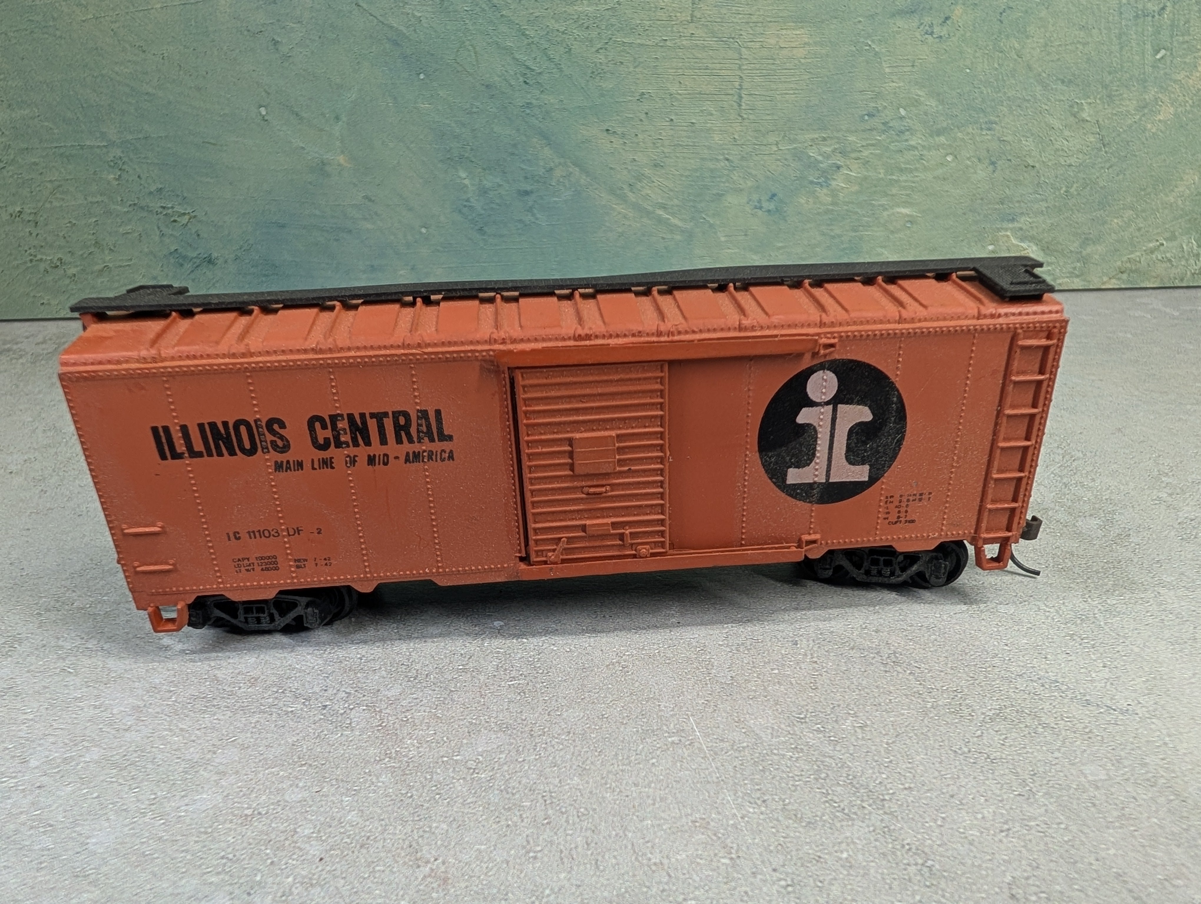 USED Bachmann HO Scale 40' Box Car Illinois Central IC #11103