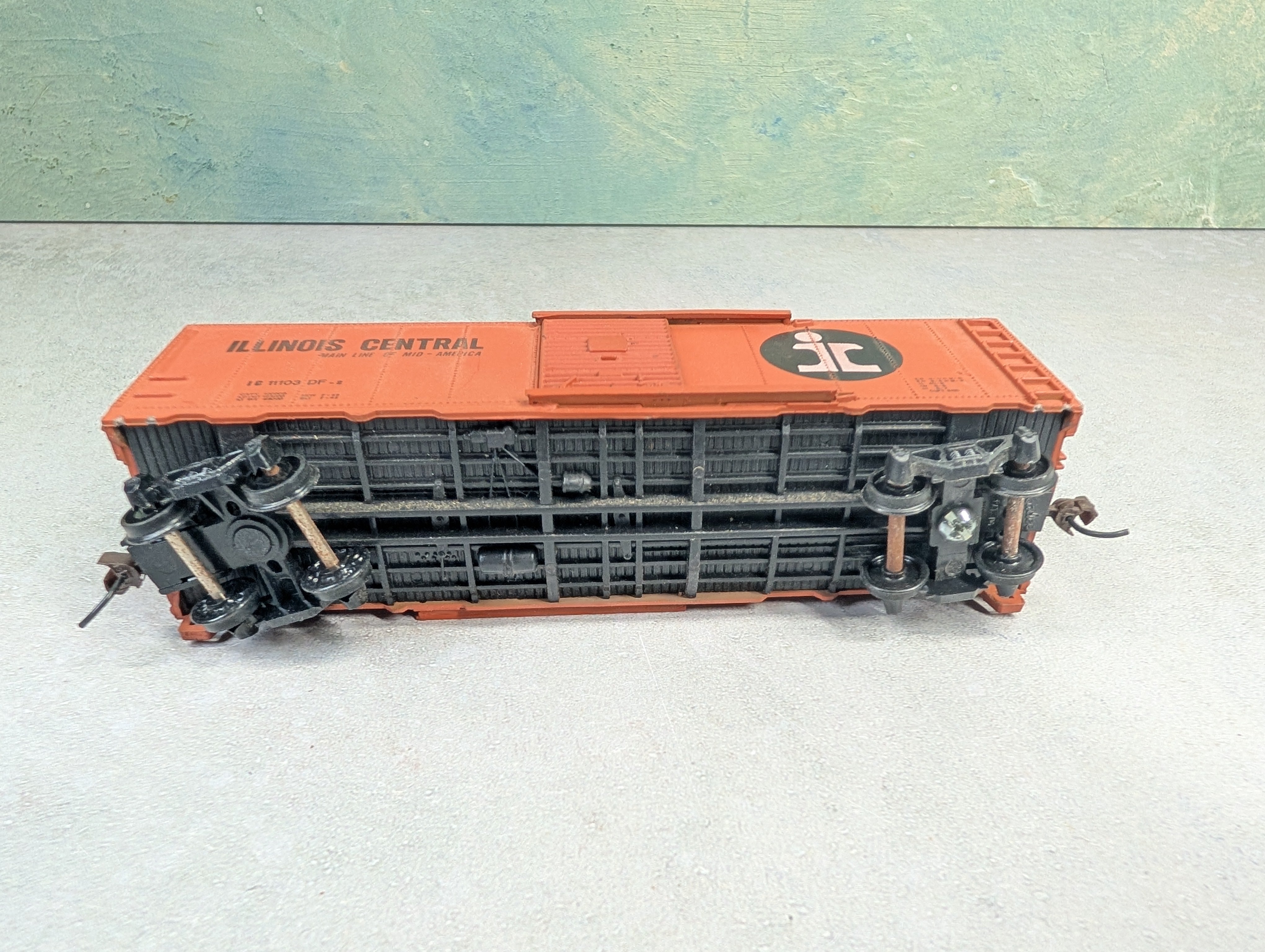 USED Bachmann HO Scale 40' Box Car Illinois Central IC #11103