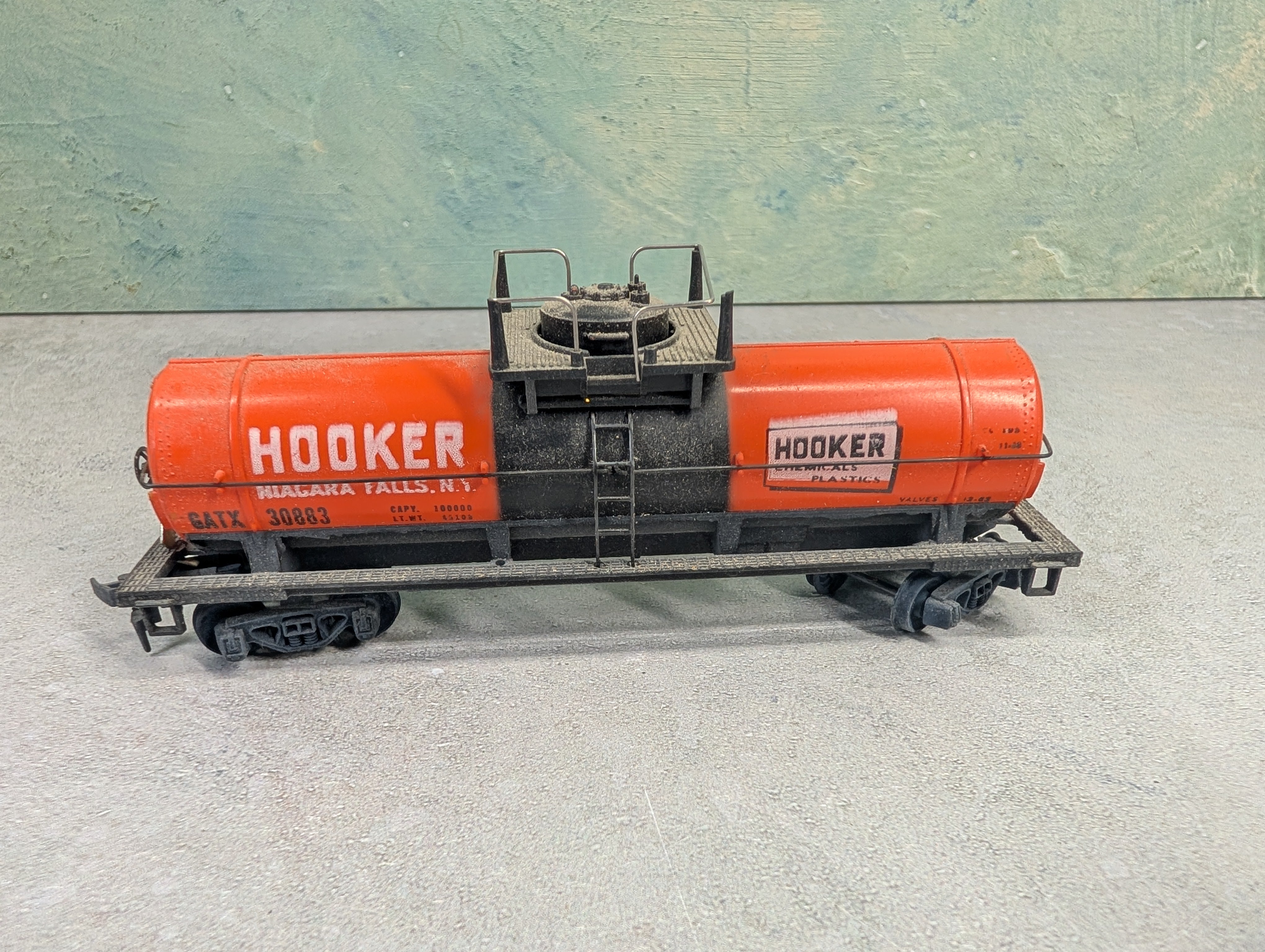 USED Mantua HO Scale Tank Car Hooker GATX #30883