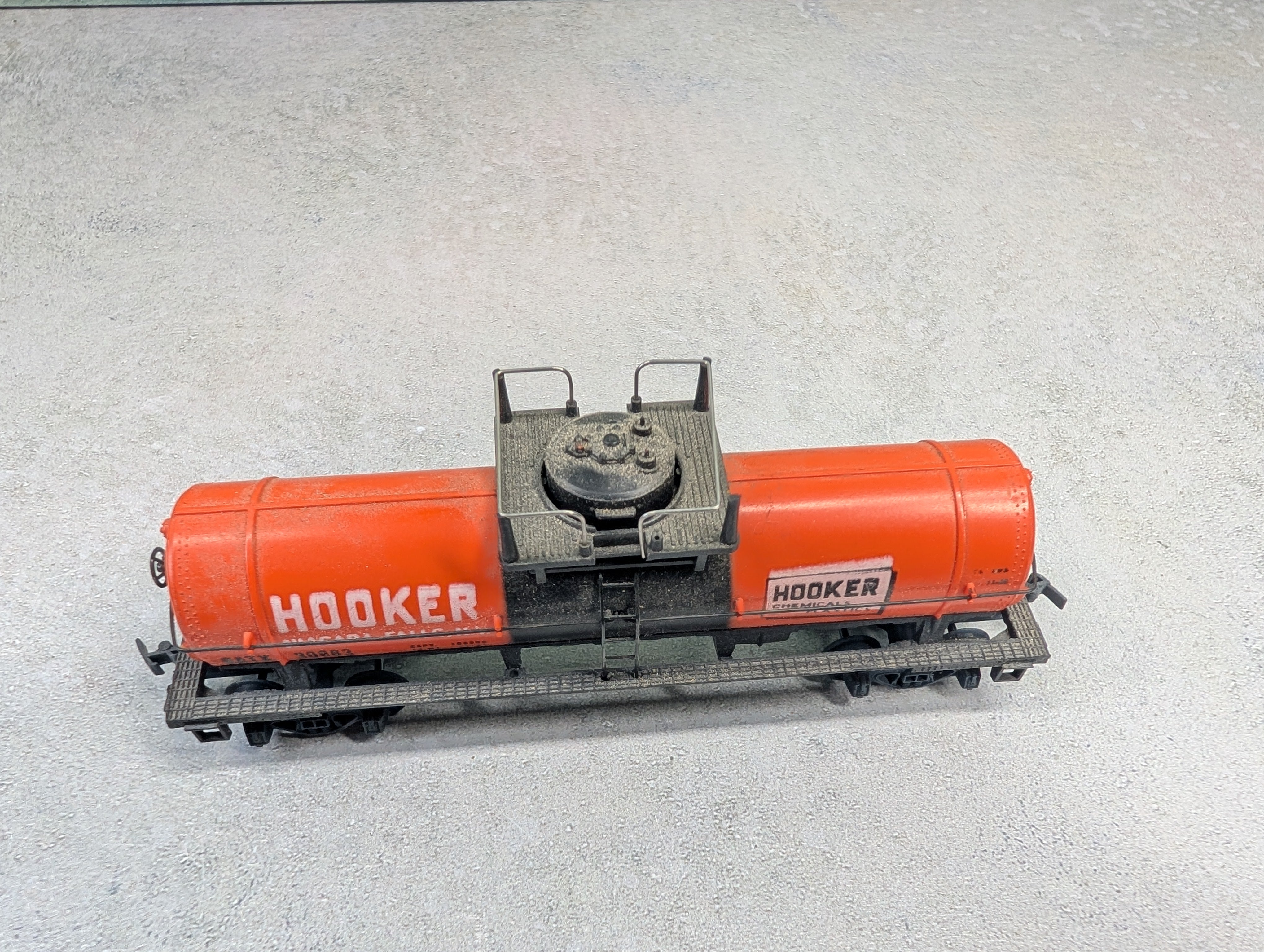 USED Mantua HO Scale Tank Car Hooker GATX #30883