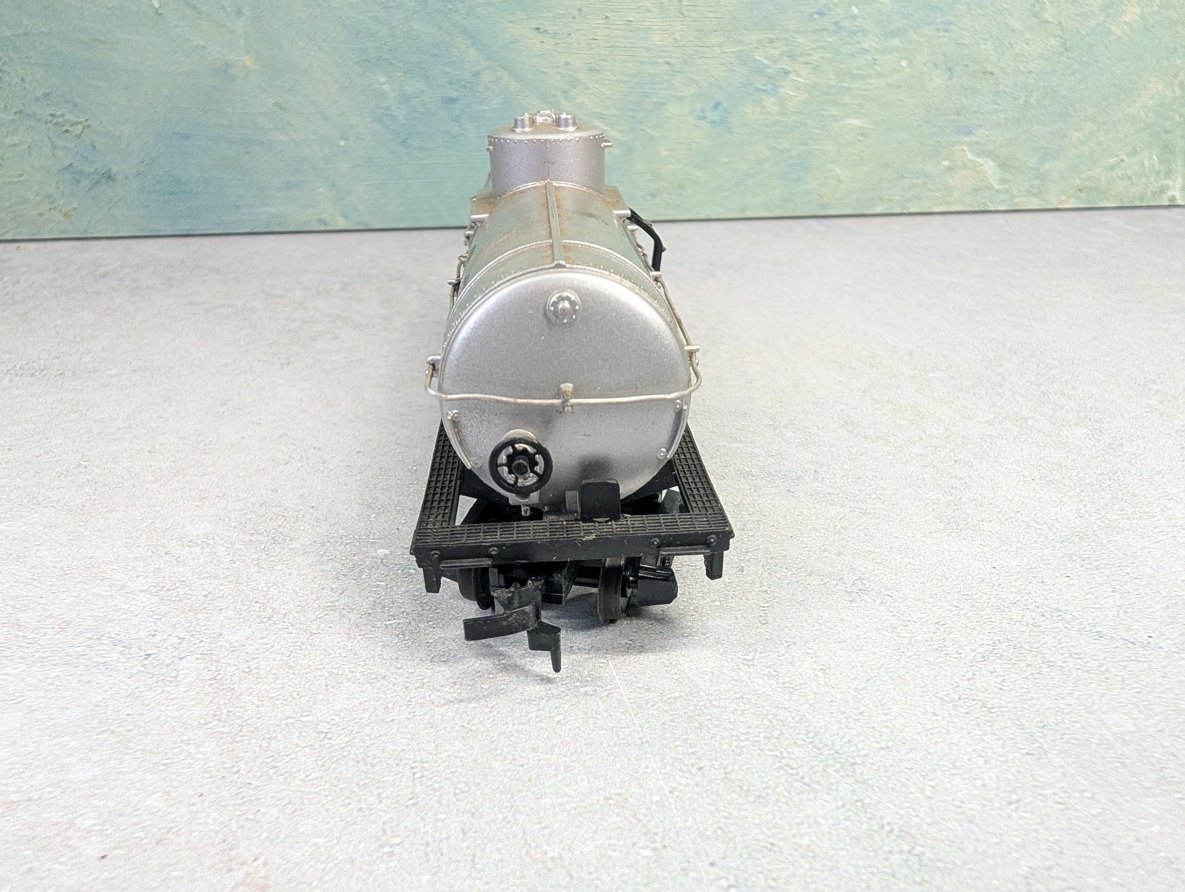 USED Tyco HO Scale Tank Car Texaco