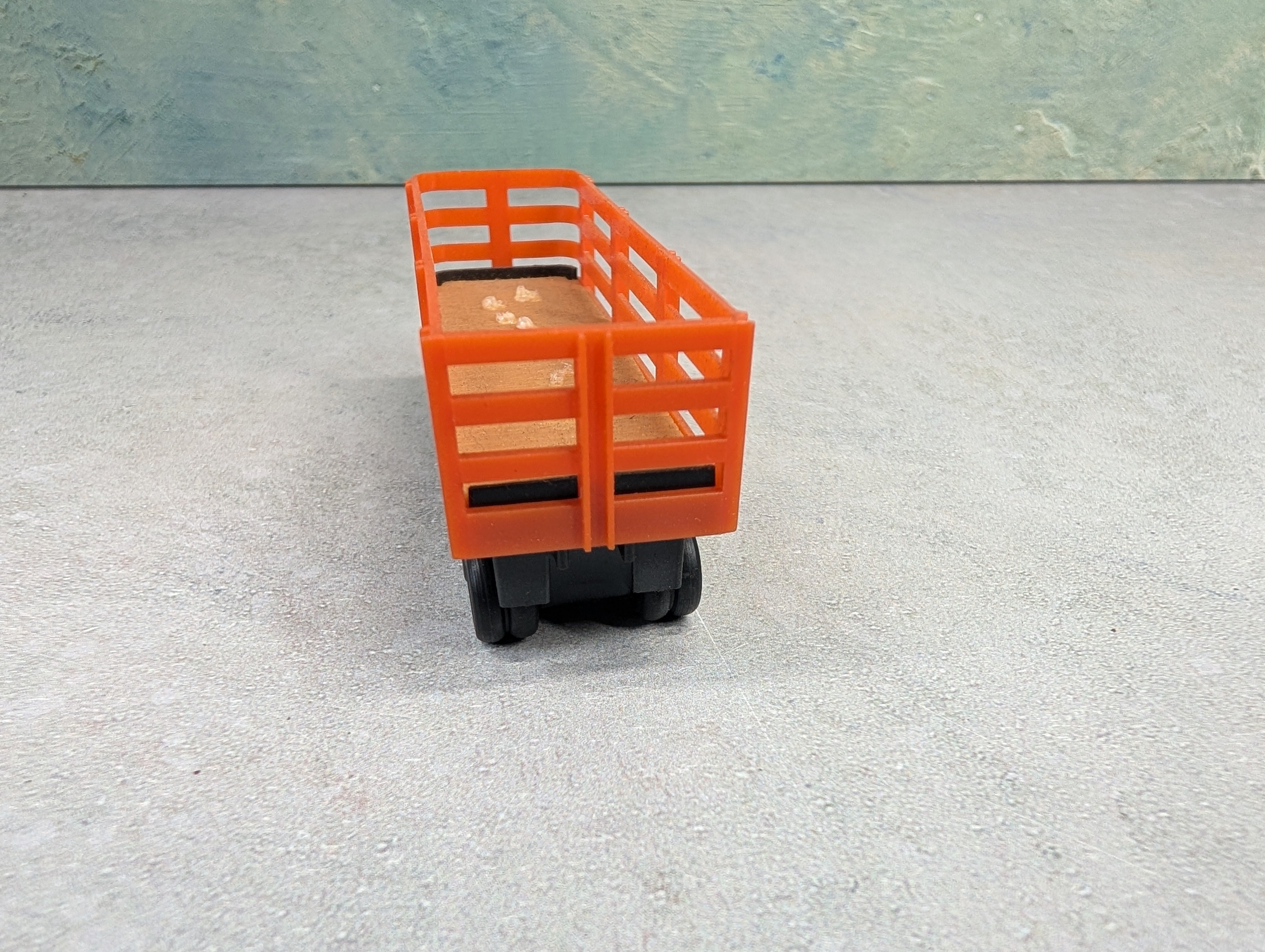 USED Tyco HO Scale Orange Stake Piggy Trailer