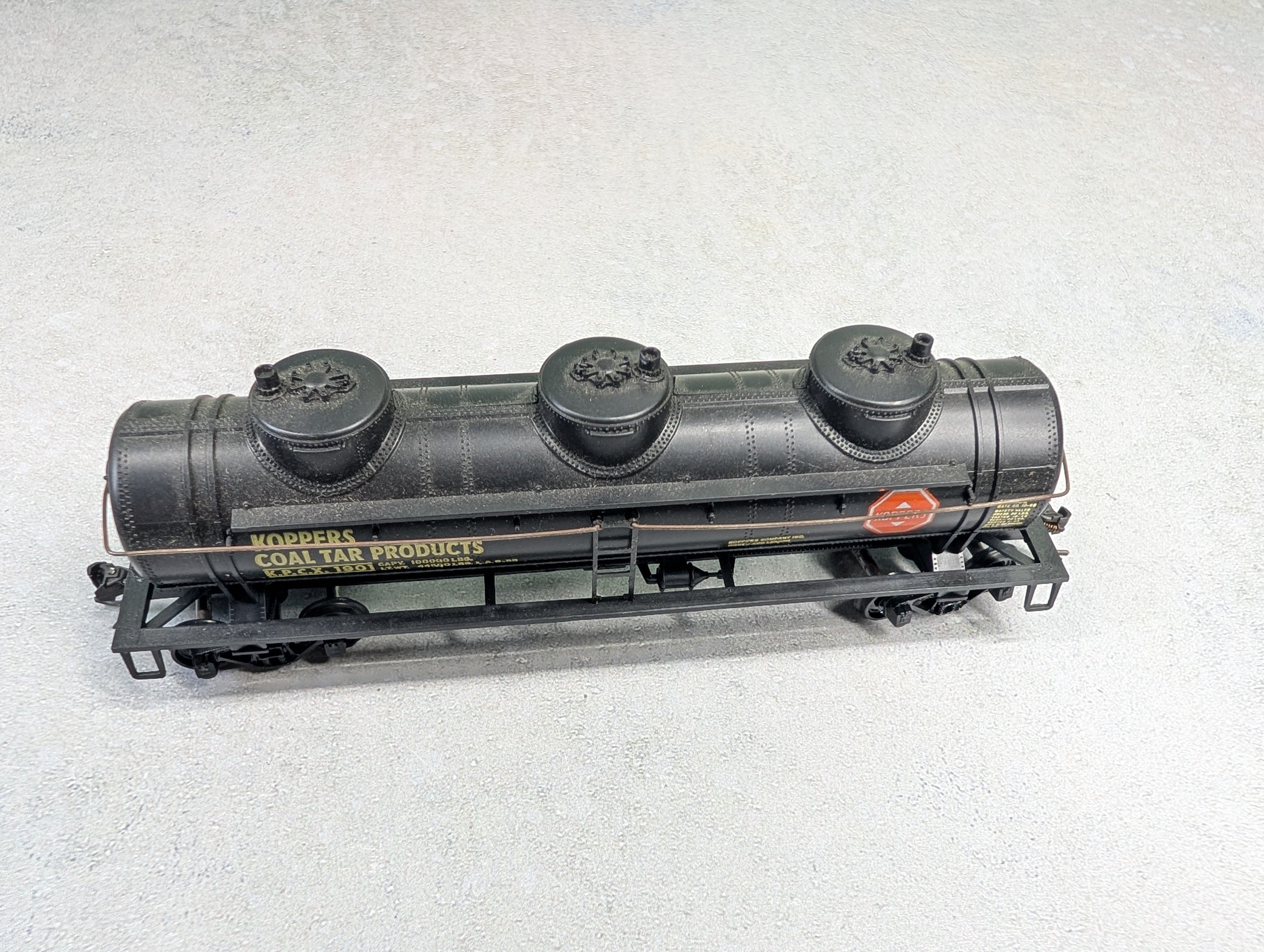 USED Athearn HO Scale Triple Dome Tank Car Koppers KPCX #1901