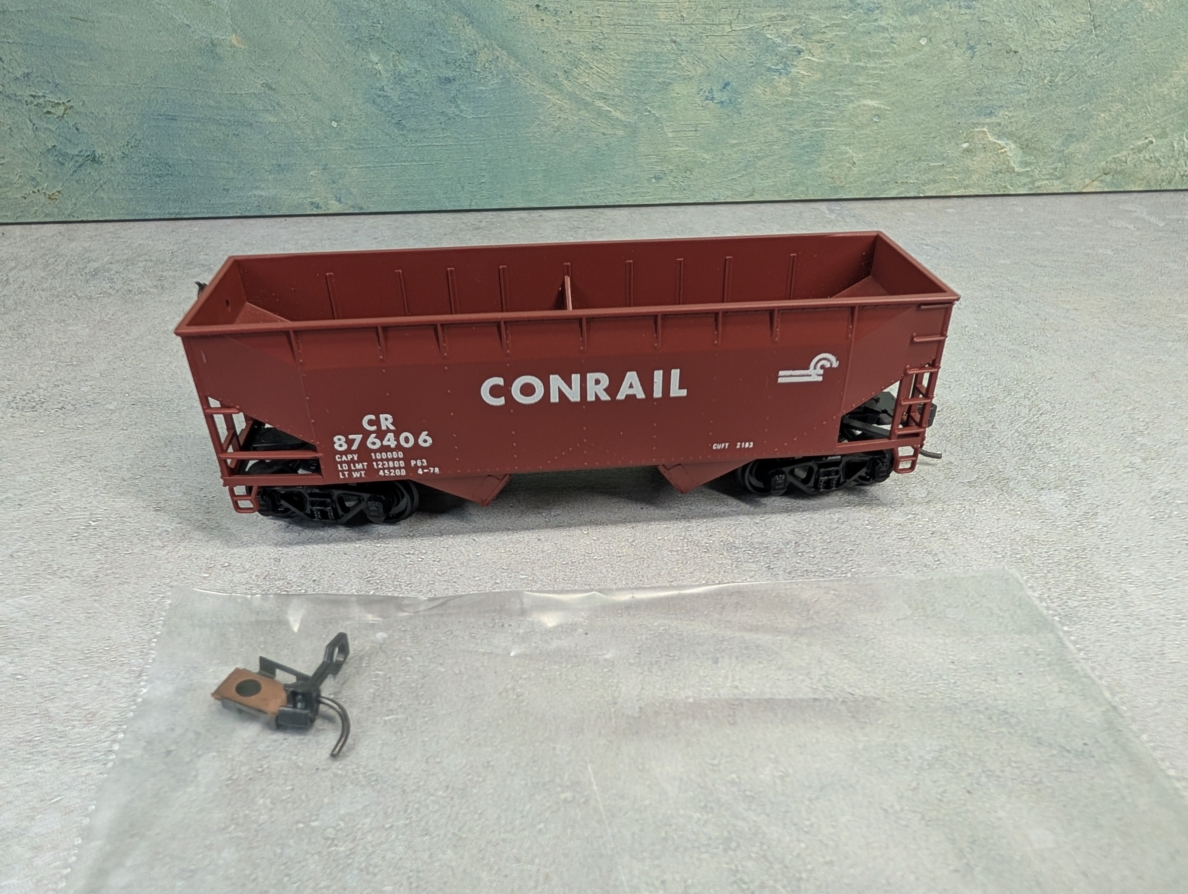 USED Athearn HO Scale 2 Bay Open Hopper Conrail CR #876406