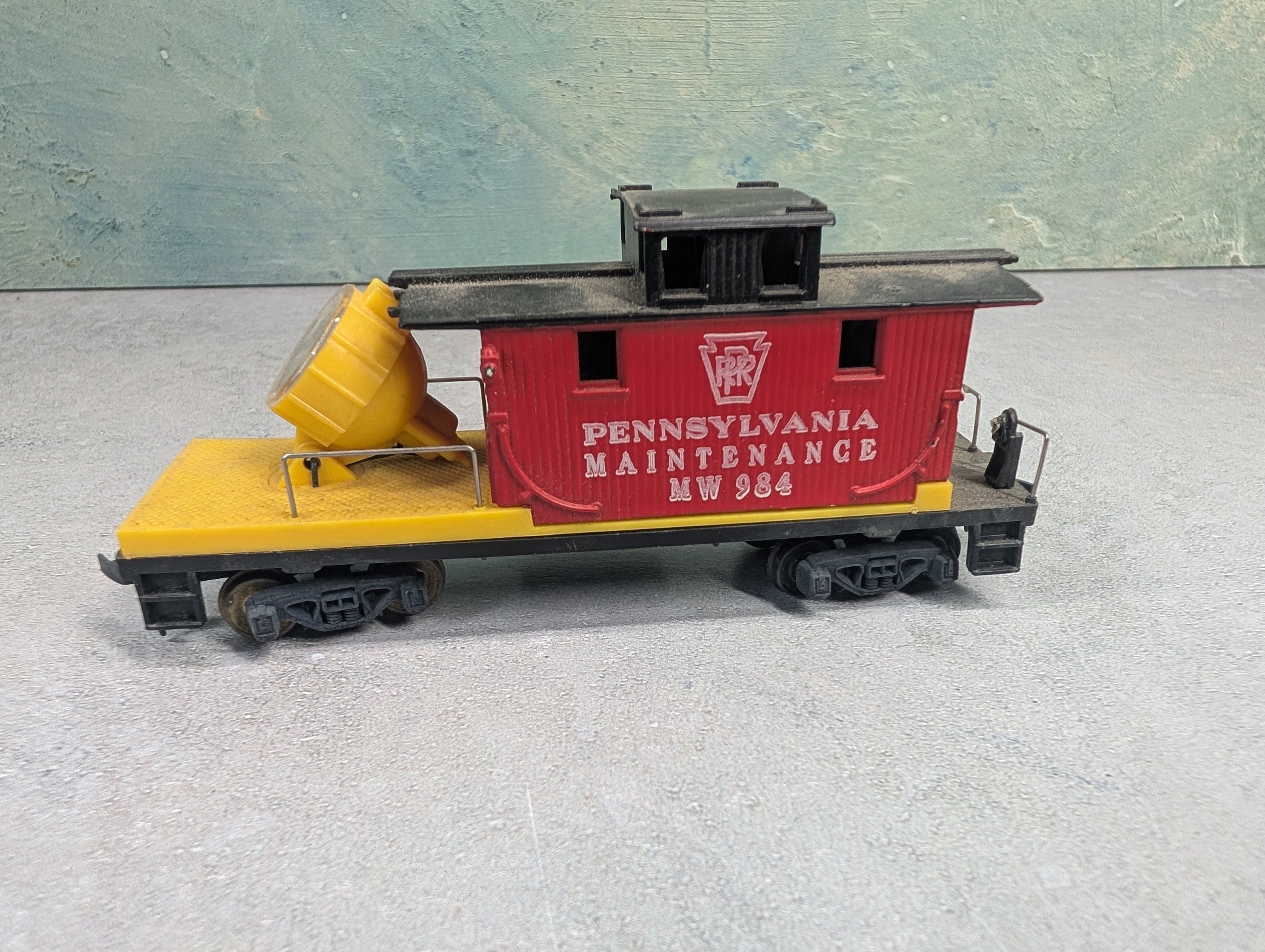 USED Tyco HO Scale MOW Floodlight Car Pennsylvania MW #984