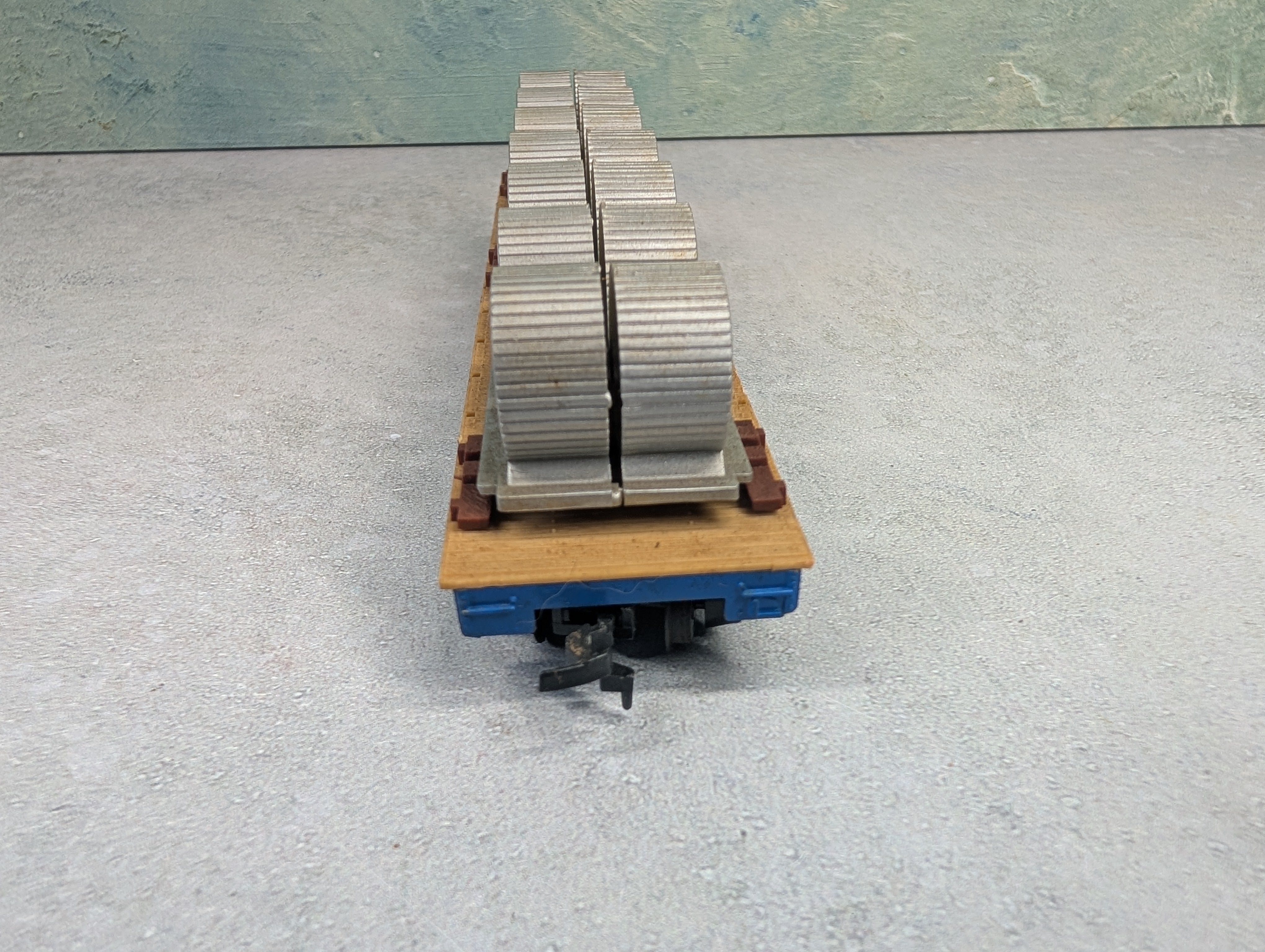 USED Mantua HO Scale 50' Flat Car Western Union w/ Coil Load