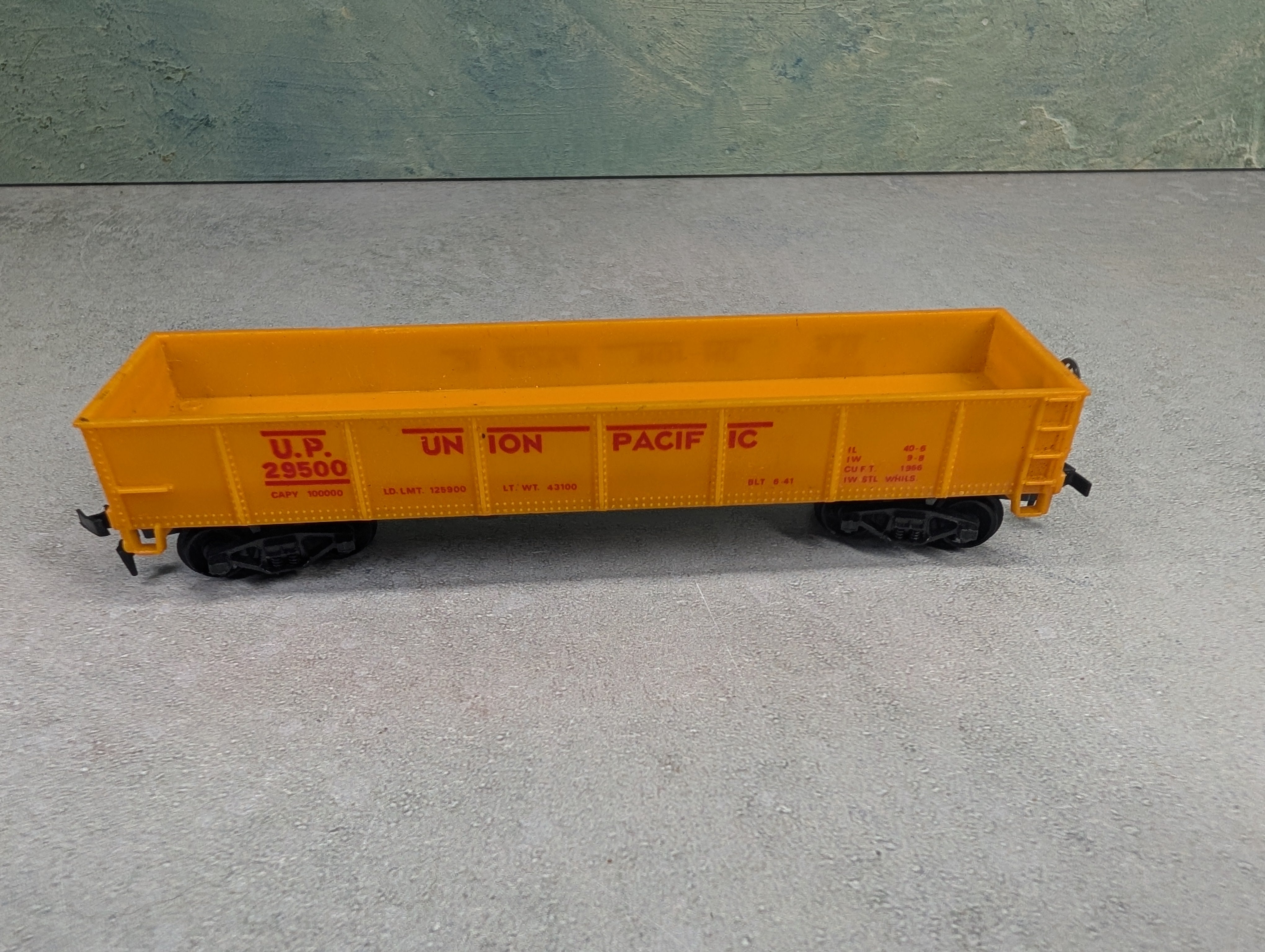 USED Life-Like HO Scale 40' Gondola Union Pacific UP #29500