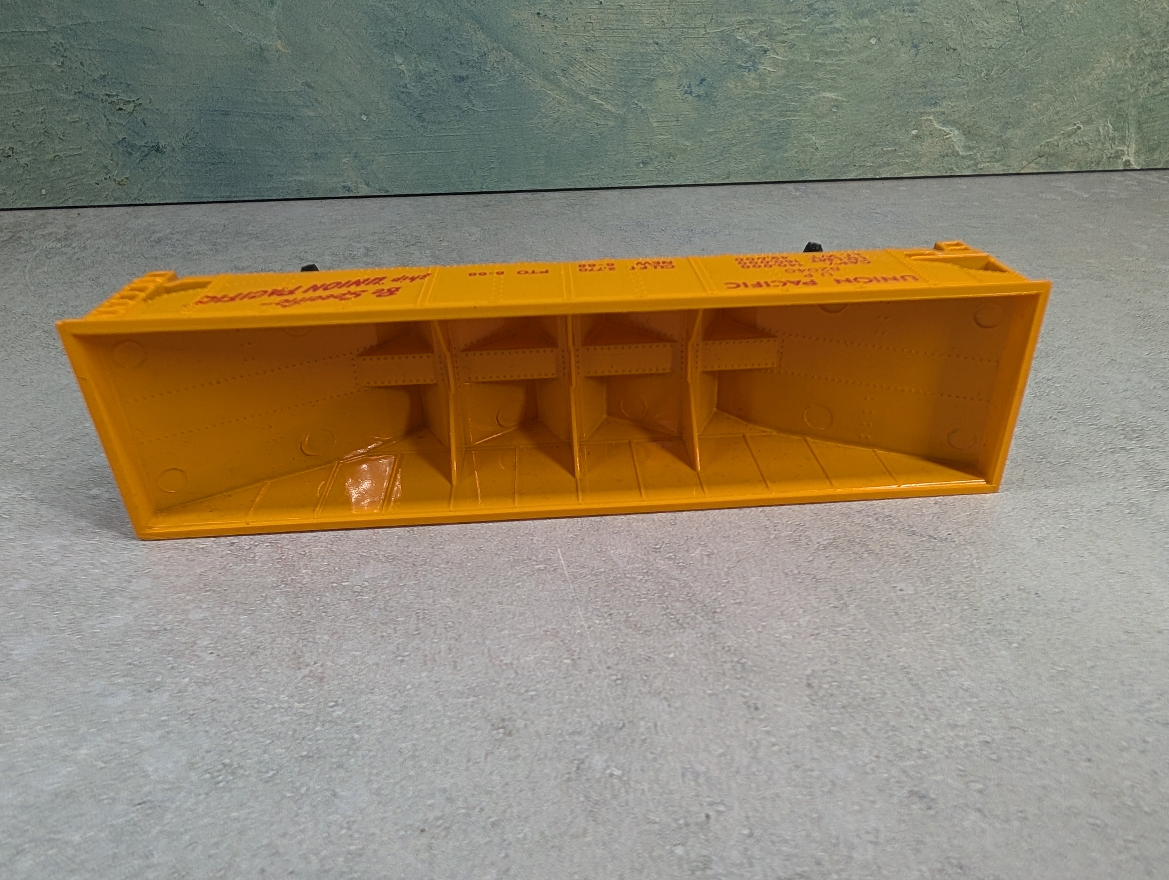 USED Tyco HO Scale Quad Hopper Union Pacific UP #62040