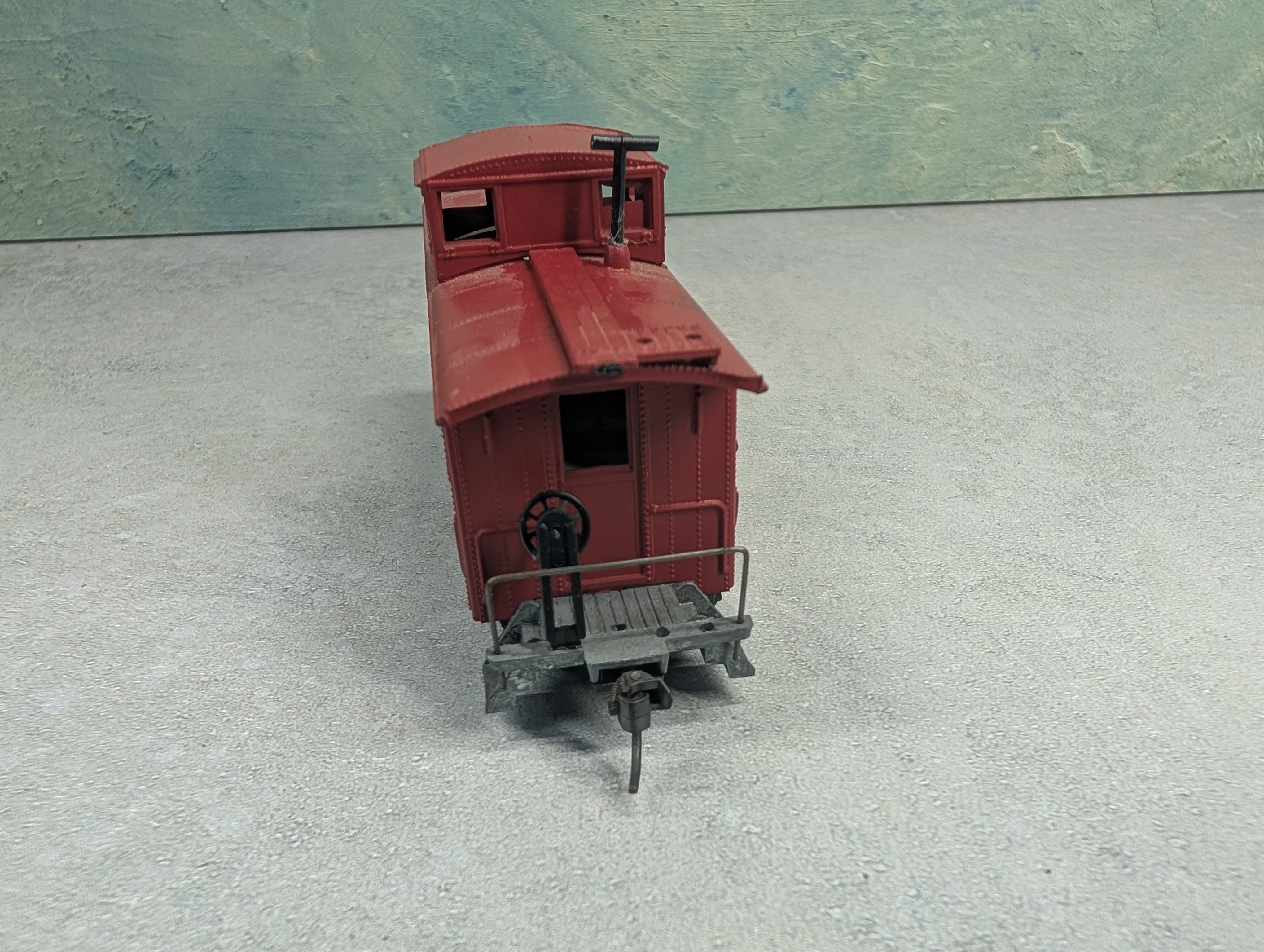 USED Roundhouse HO Scale Caboose Pennsylvania #100485