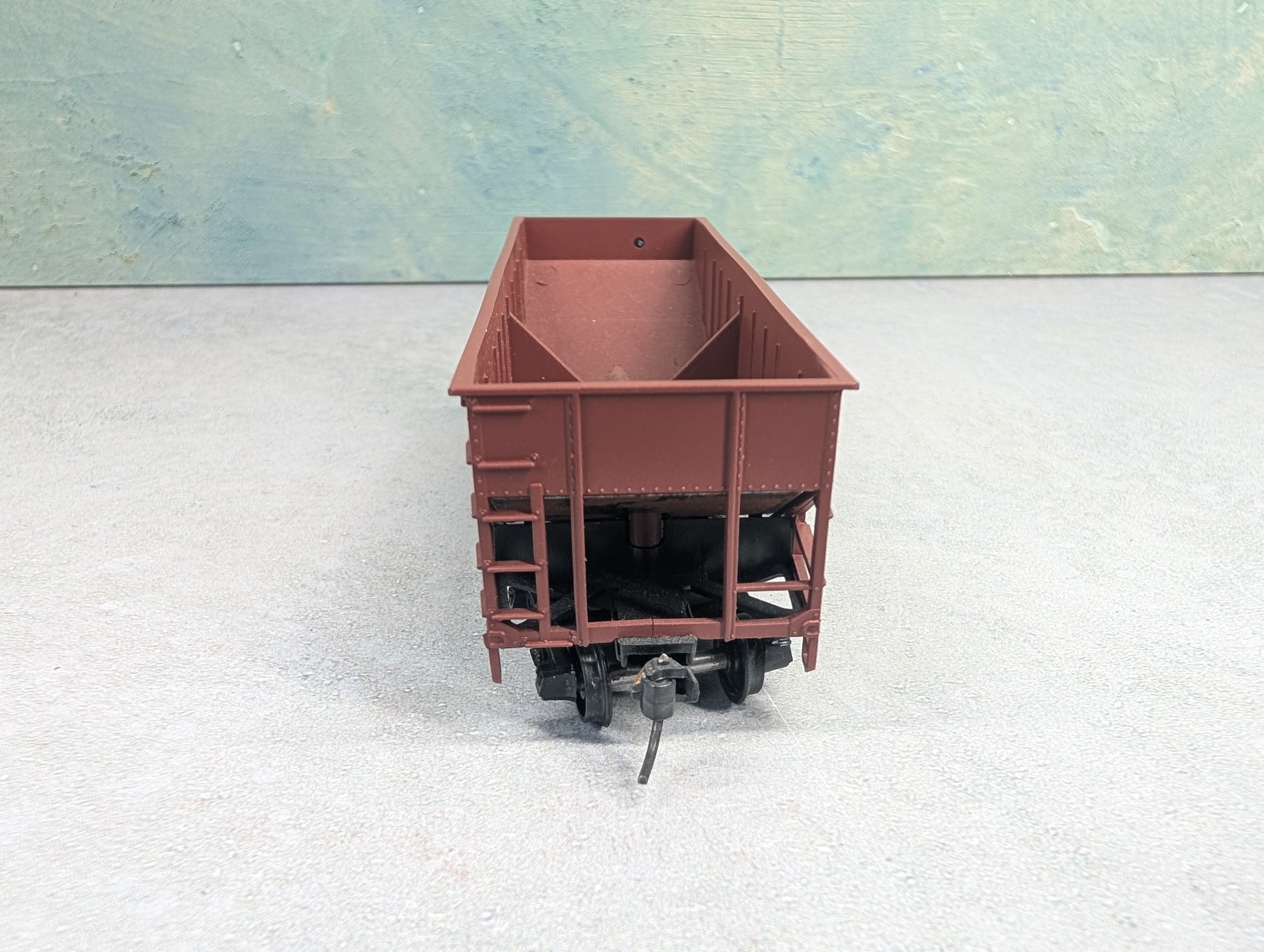 USED Athearn HO Scale 2 Bay Open Hopper Pennsylvania PRR #222973