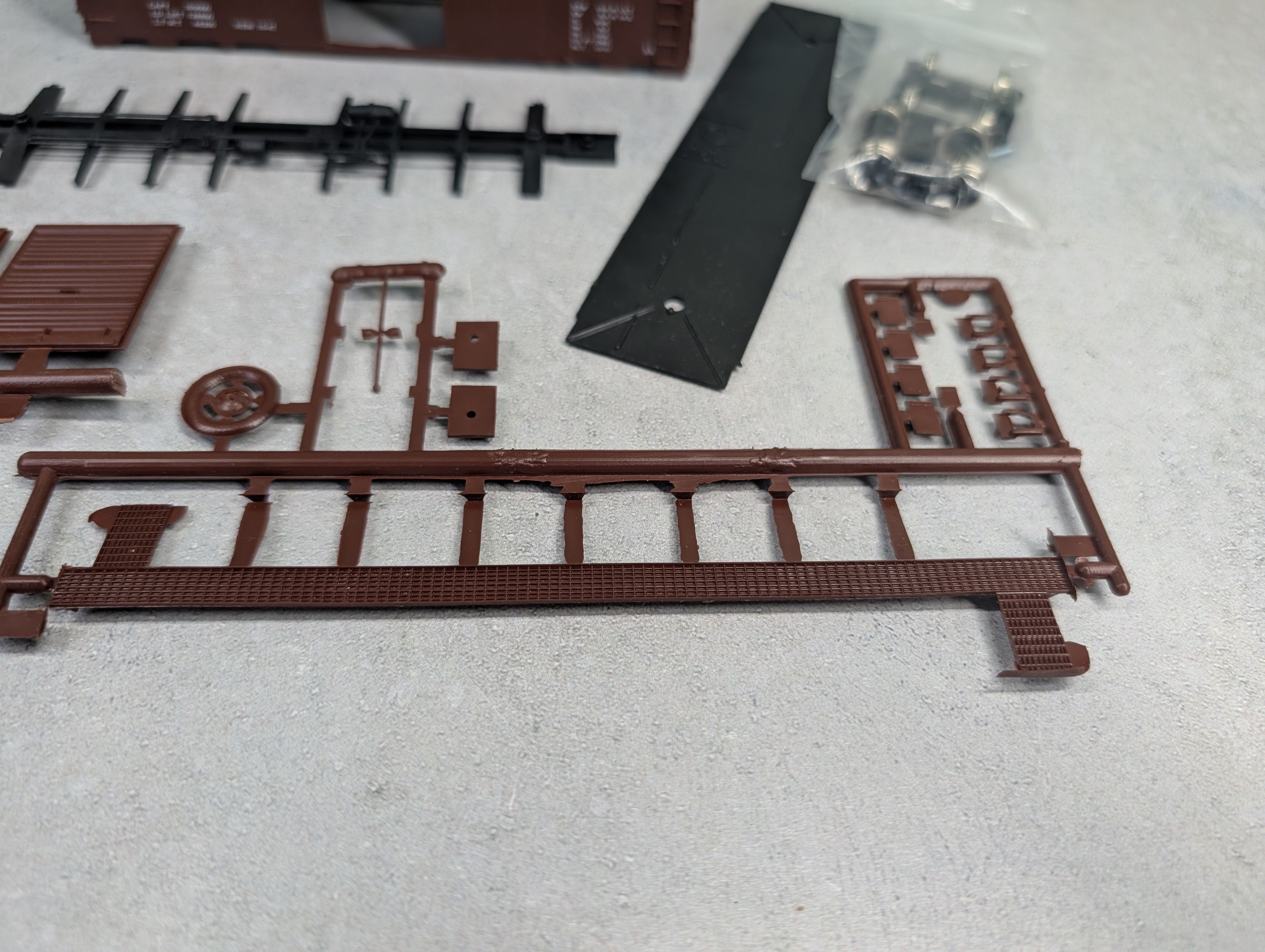 USED C&BT SHOPS HO Scale 40' Box Car Reading RDG #104642 KIT