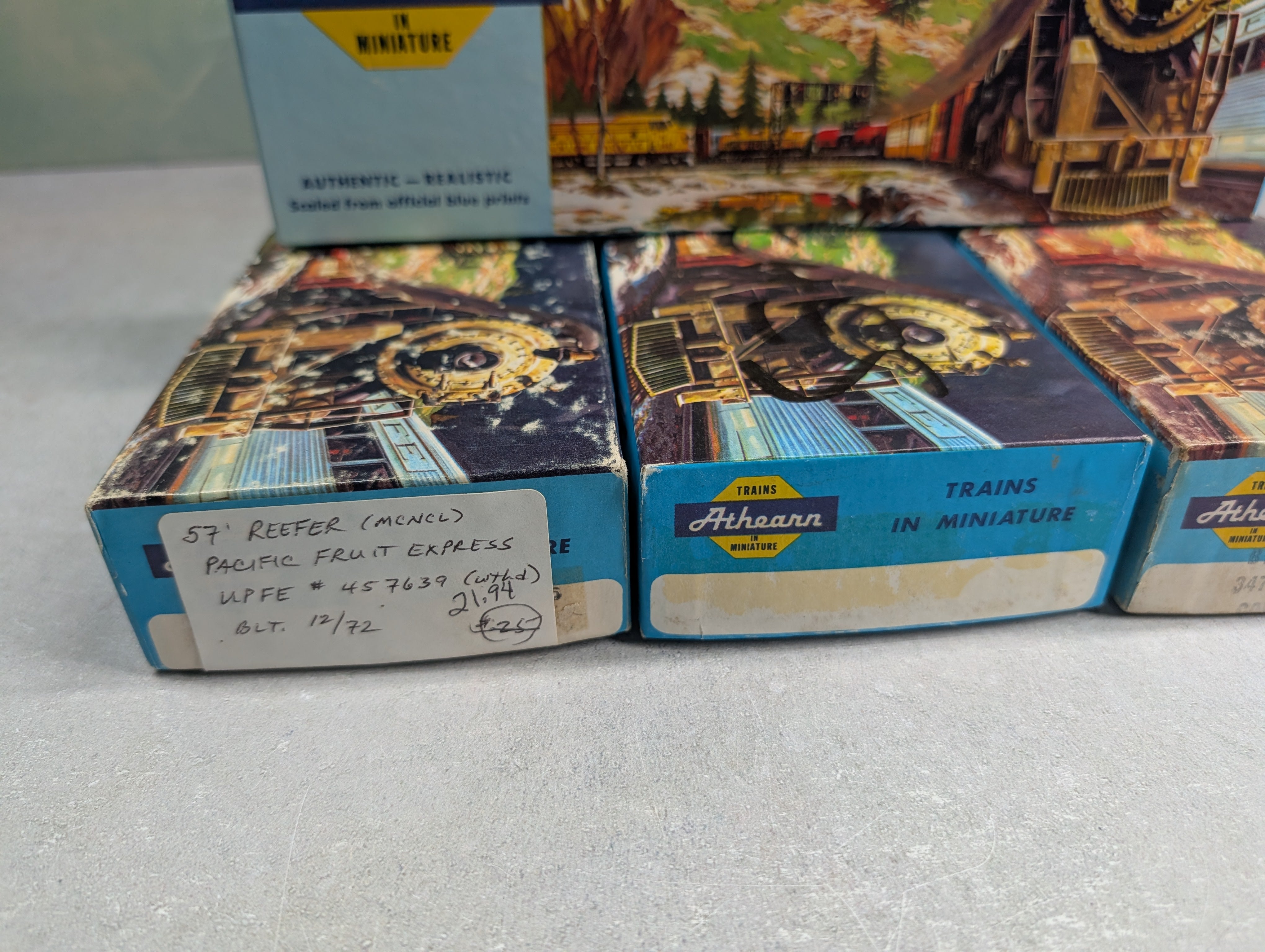 USED Athearn HO Scale Long Empty Boxes For Storage (4 pcs)