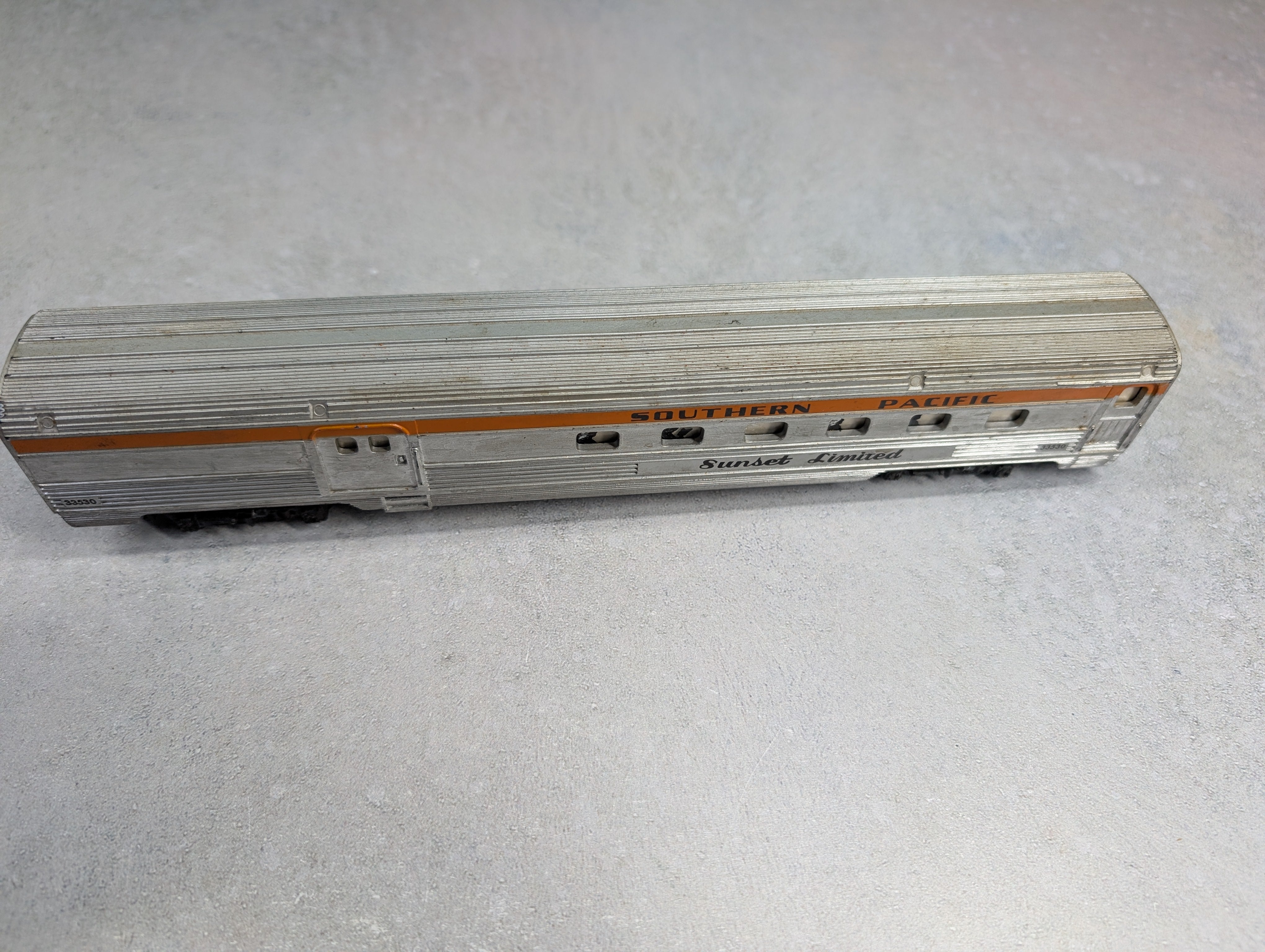 USED Gilbert HO Scale Combine Passenger Car Southern Pacific #33530 Sunset Limited