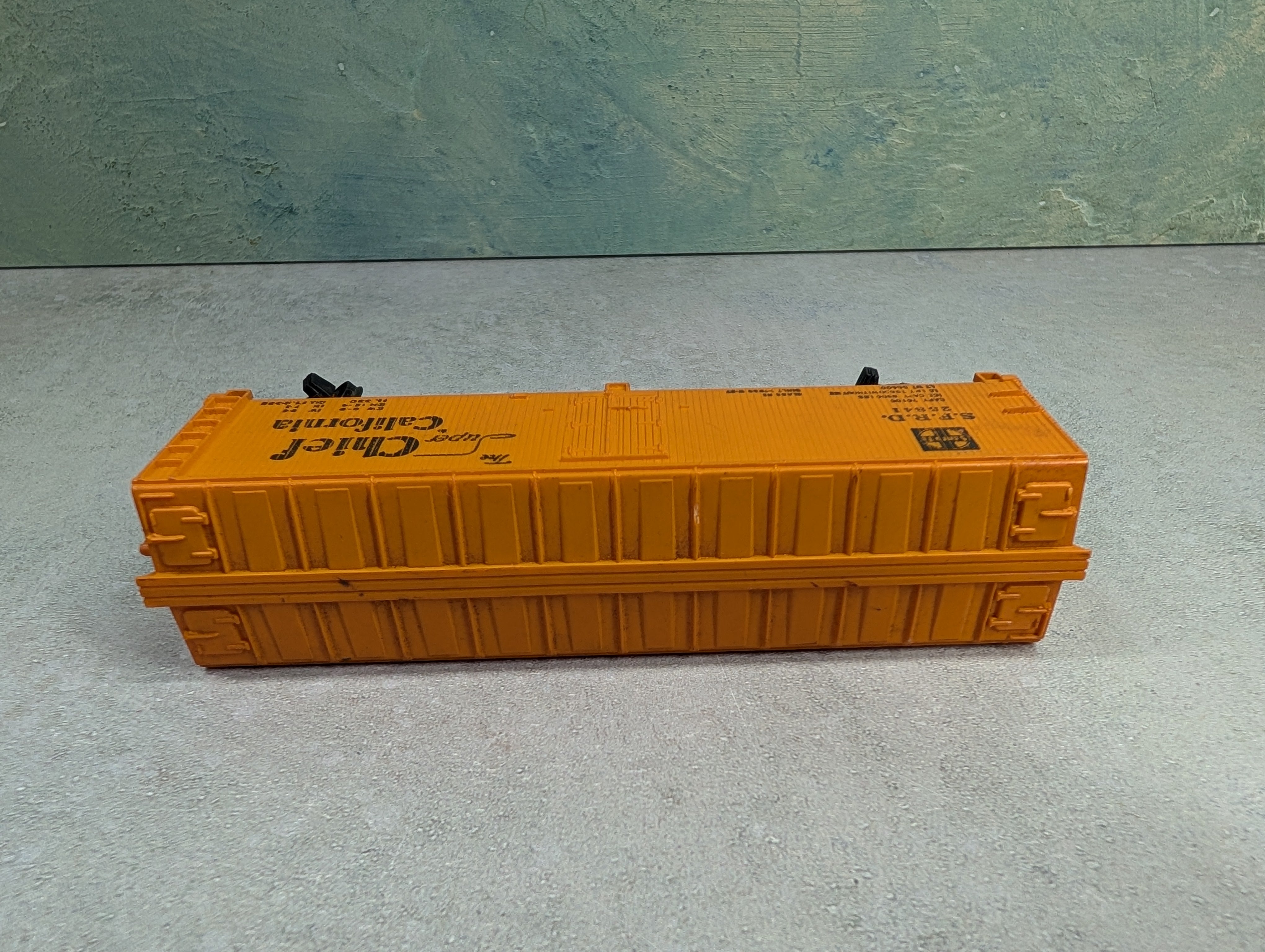 USED Mantua HO Scale Wooden Box Car Santa Fe SFRD #25841 Super Chief California