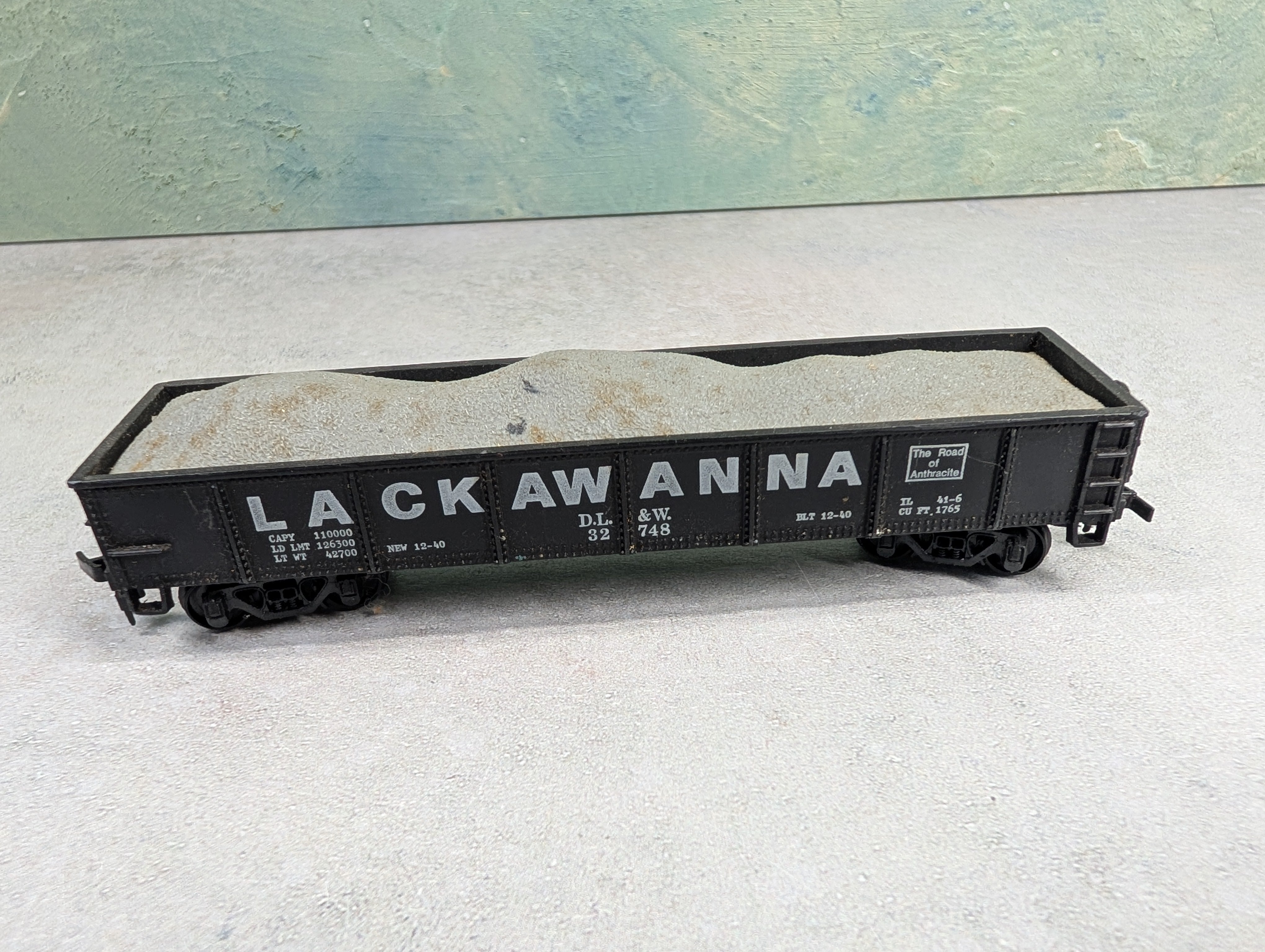USED AHM HO Scale Gondola Lackawanna DL&W #32748