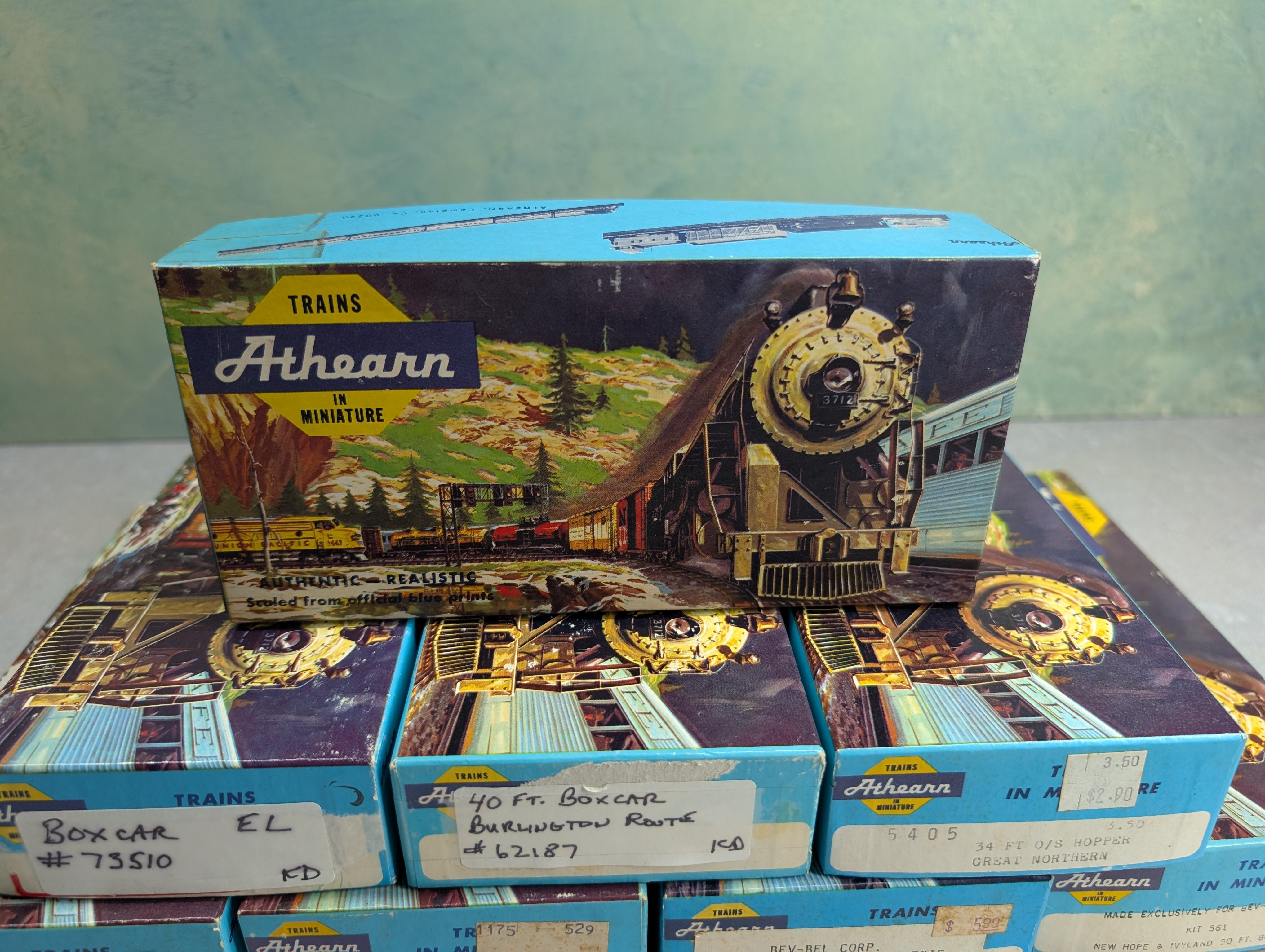 USED Athearn HO Scale Empty Boxes For Storage (8 pcs)