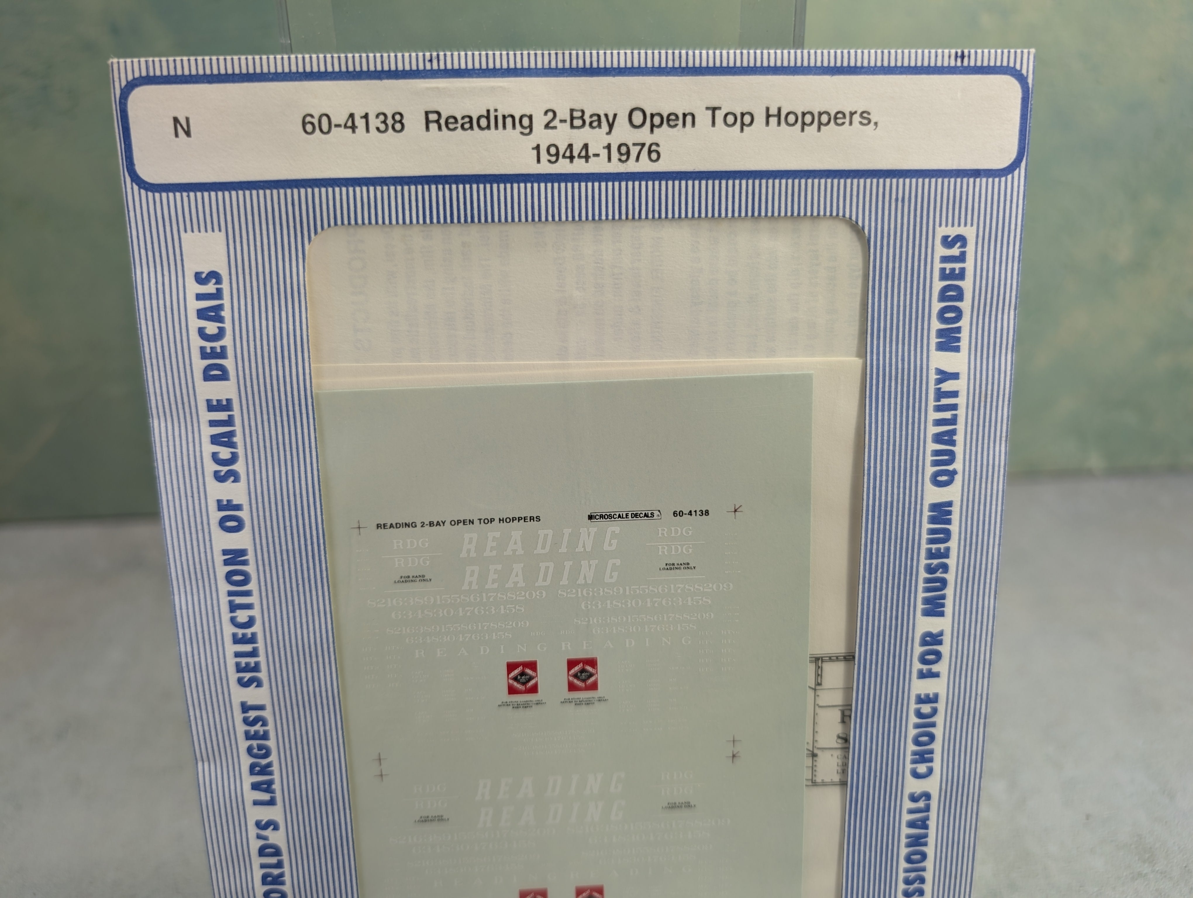 MICROSCALE 60-4138 N Scale Reading 2-Bay Open Top Hoppers 1944-1976 Decals
