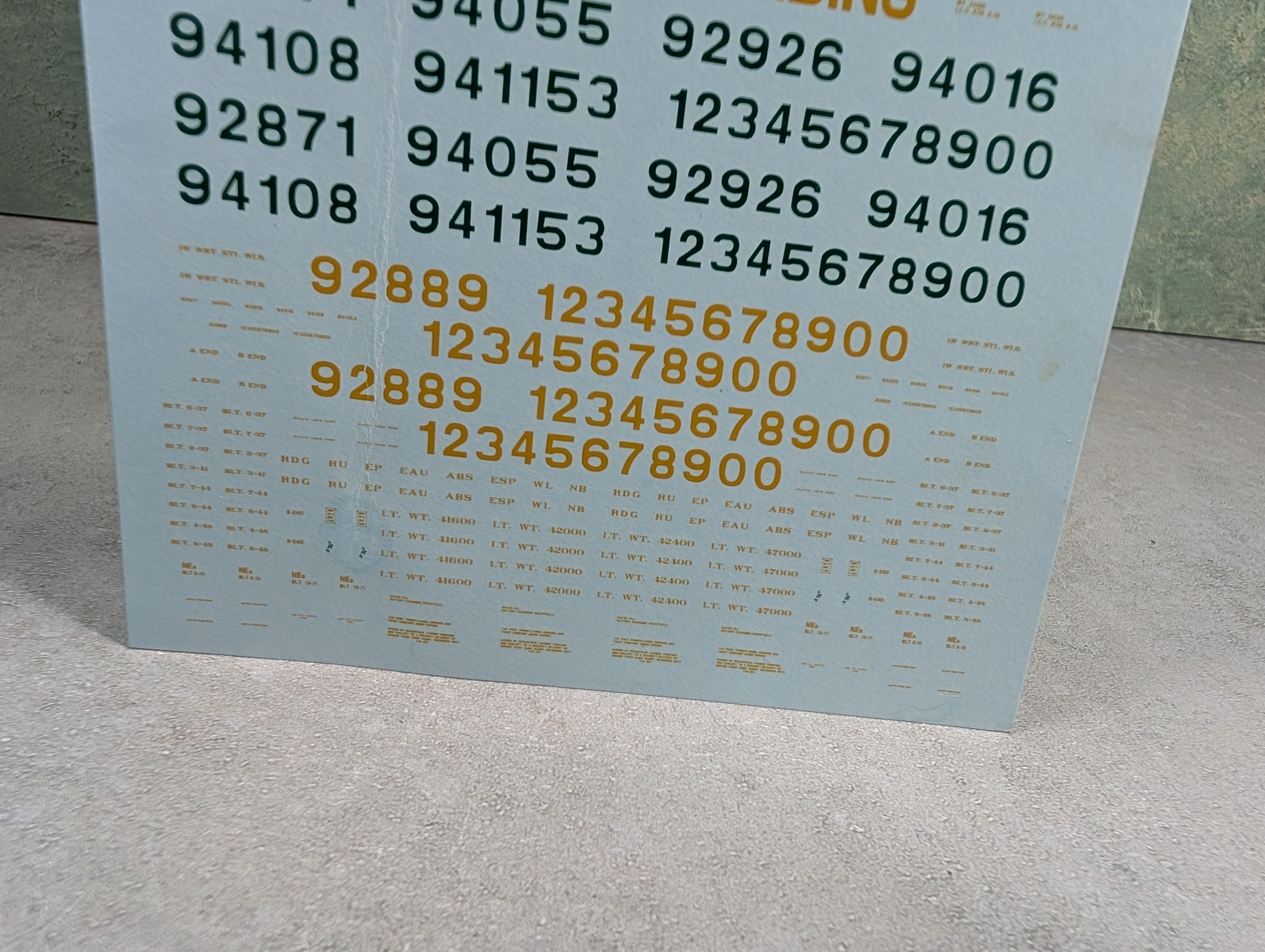 USED MICROSCALE 87-883 HO Scale Reading Cabooses (1924 - 1979) - Open Pack Decals