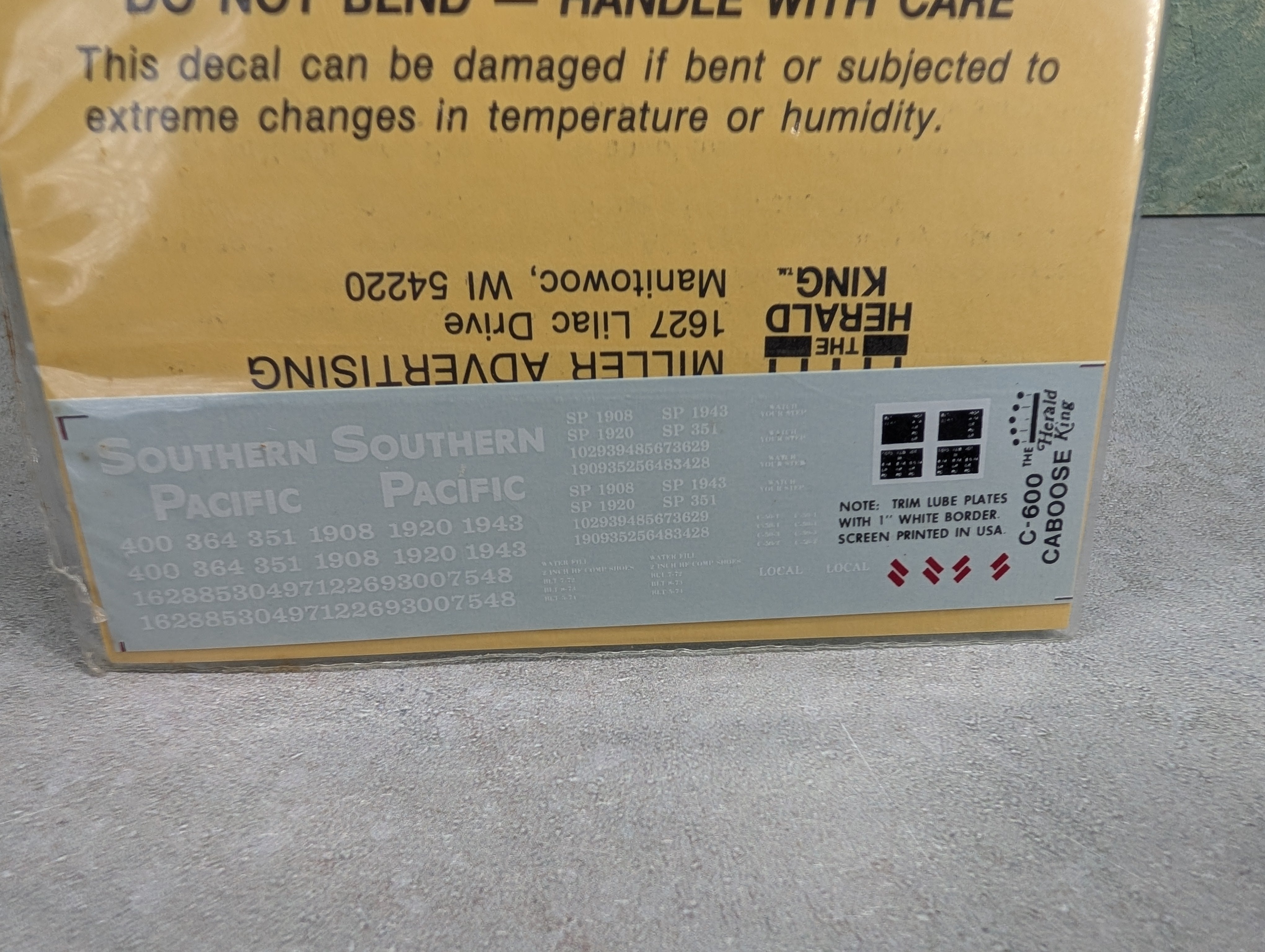 The Herald King C-600 HO Scale Tuscan Red Caboose 1977 Southern Pacific Decals