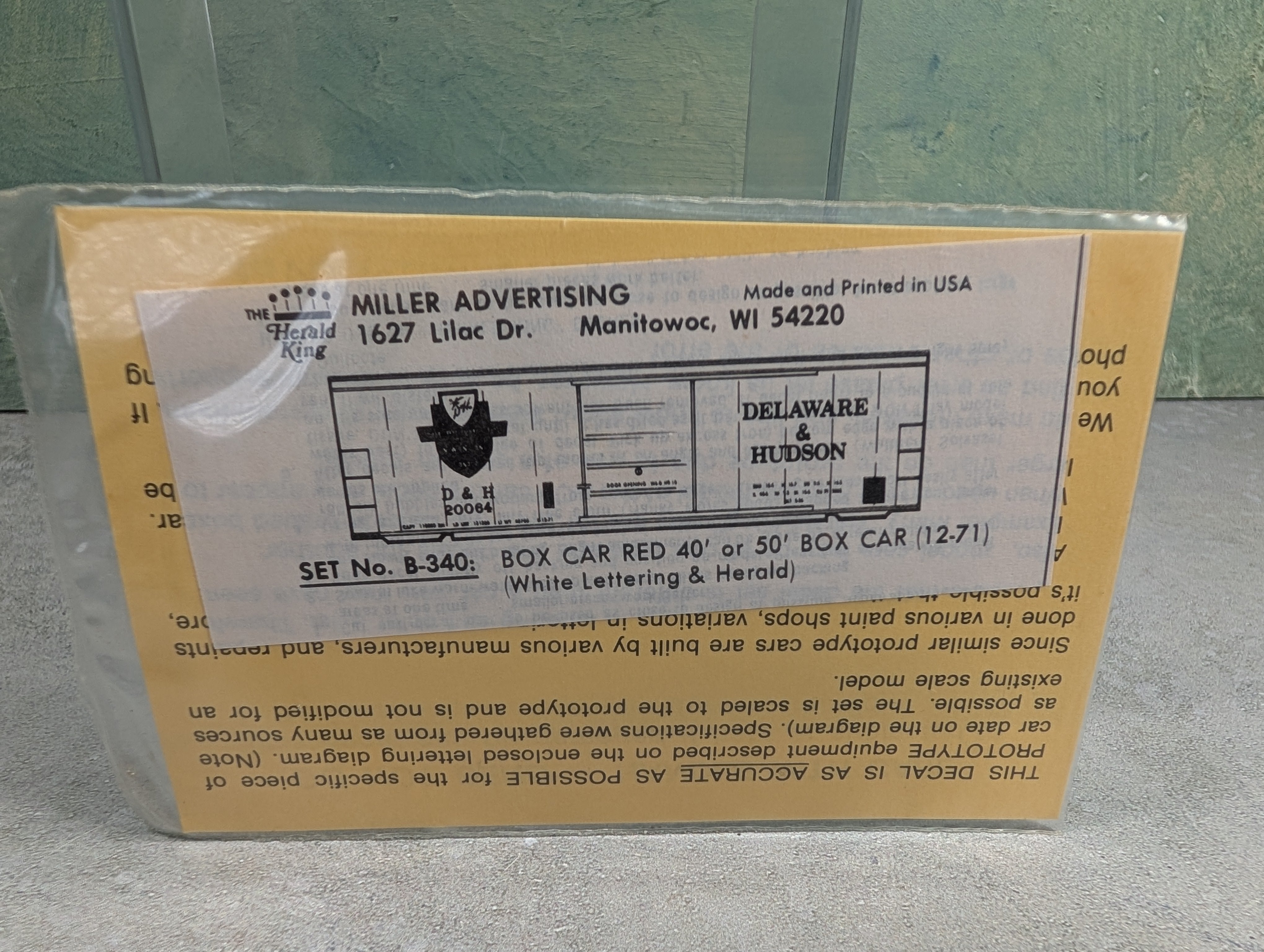 The Herald King B-340 HO Scale Red 40' or 50' Box Car 12-71 Delaware and Hudson Decals